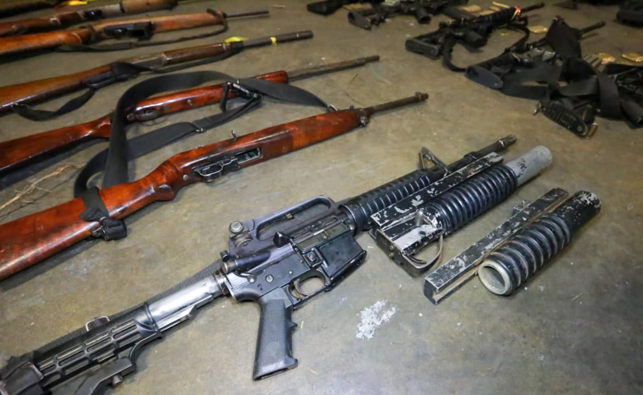 El grupo armado fue interceptado luego de que realizaran bloqueos carreteros en la autopista Siglo XXI  (Foto: SSP - Michoacán)