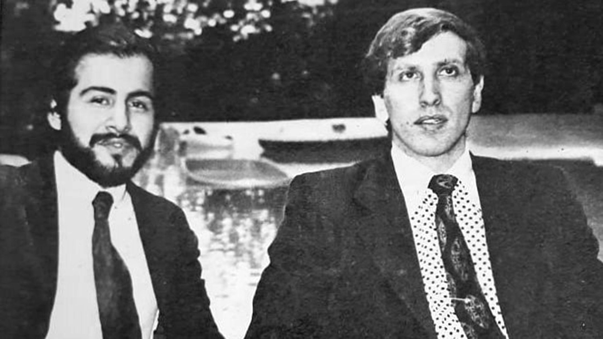 Miguel Ángel Quinteros y Bobby Fischer en su momento de plenitud. Se conocieron en la Argentina, pero luego recorrieron el mundo juntos