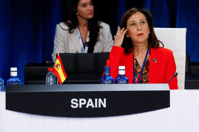 El viaje del presidente del Gobierno español tiene lugar un día después de que su ministra de Defensa, Margarita Robles, anunciará que España enviará seis carros de combate Leopard a Ucrania. (REUTERS)