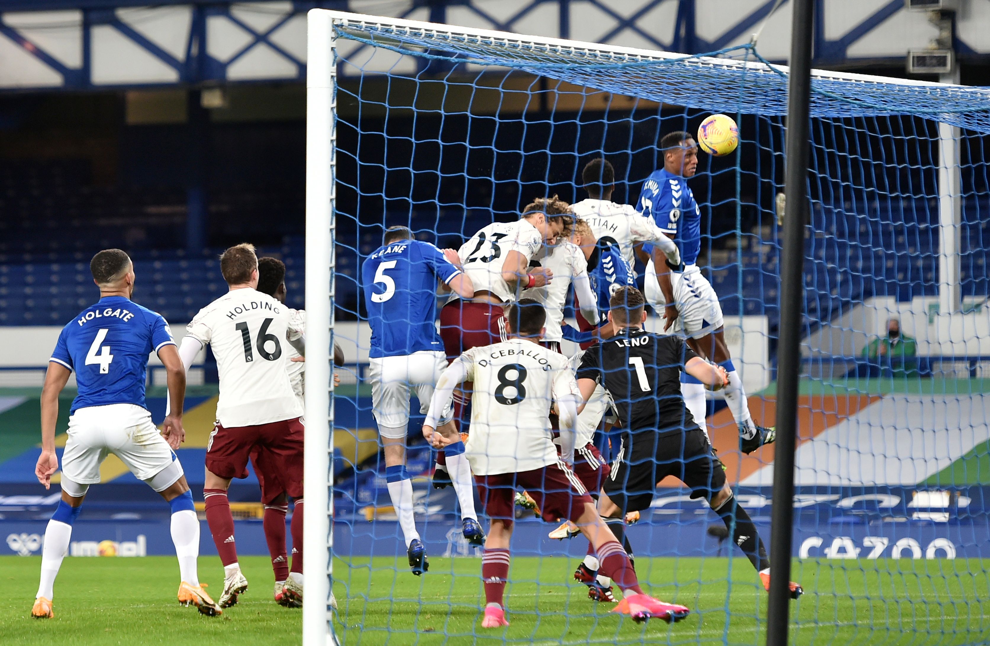 Video: con este gol de cabeza de Yerry Mina, Everton a Arsenal y escaló a lo alto de la - Infobae