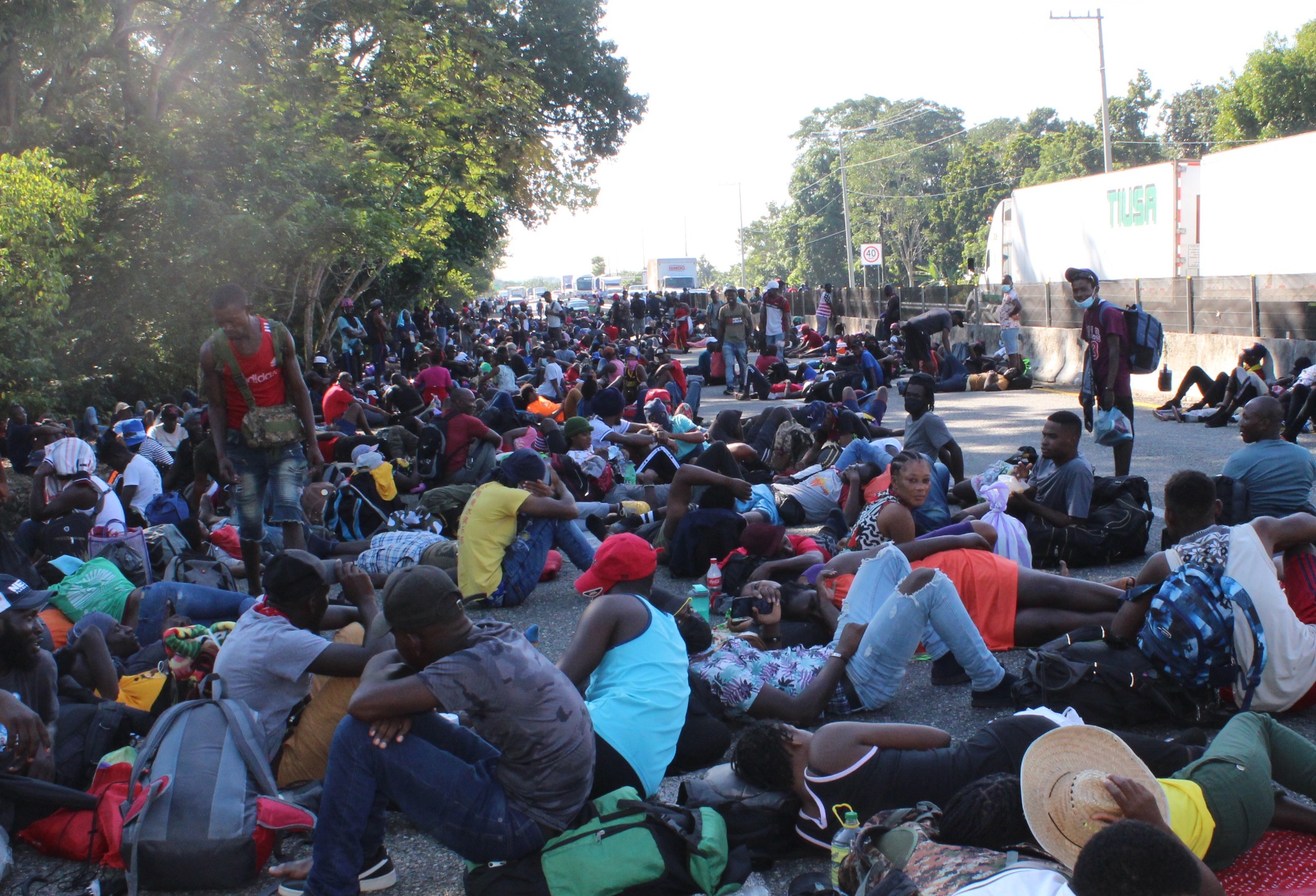 Cientos de migrantes llegaron a San Cristóbal de las Casas ante el cierre  de oficina migratoria en Tapachula - Infobae