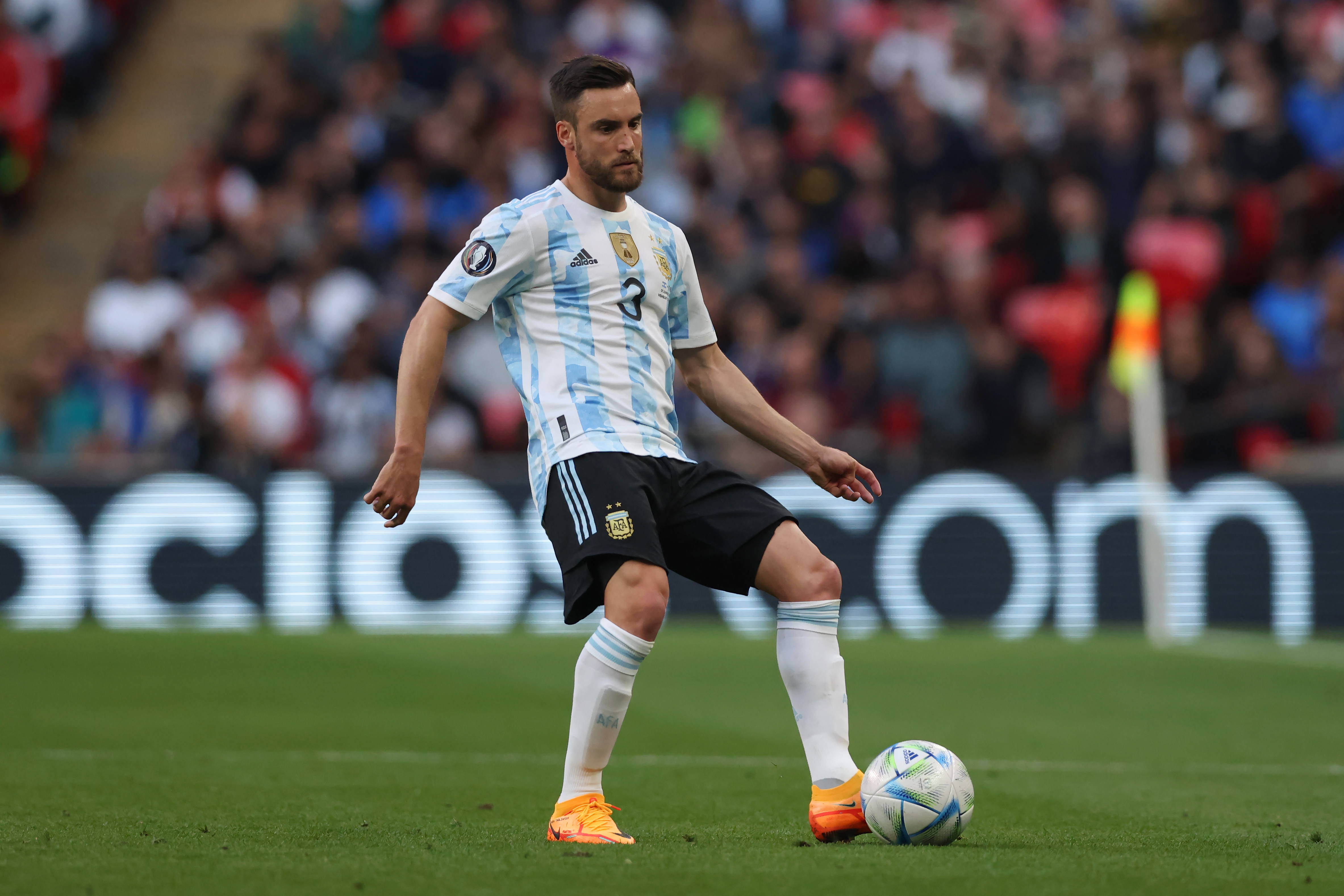 LONDON, ENGLAND - JUNE 01: Nicolas Tagliafico of Argentina during the match between Italy and Argentina at Wembley Stadium on June 01, 2022 in London, England.  (Photo by Jonathan Moscrop/Getty Images)