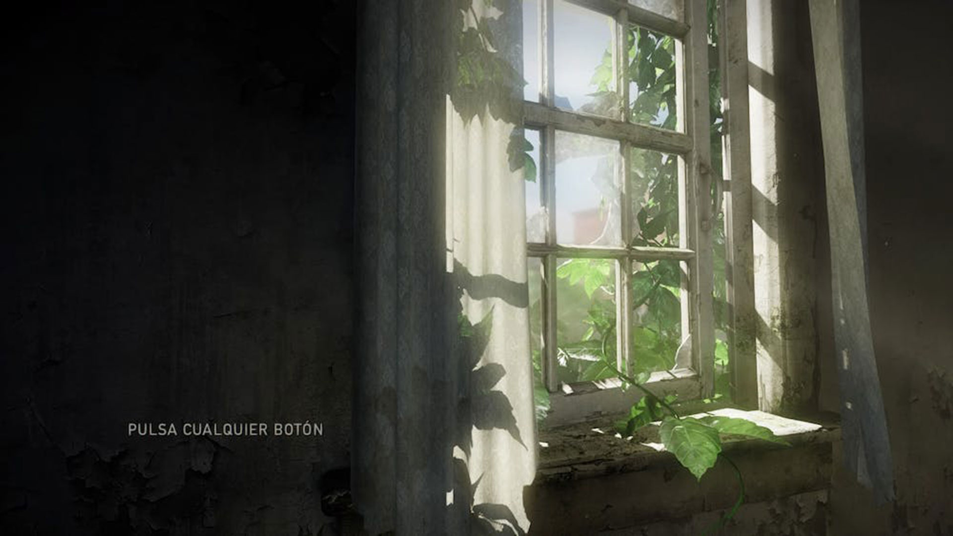 El menú de inicio del juego presenta el mensaje principal. Nos encontramos en una habitación a oscuras y por la ventana entra un potente rayo de sol que invita a salir. The Last of Us / Naughty Dog