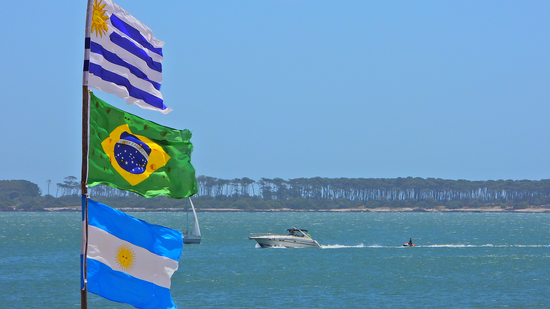 Uruguay recibe un gran afluente de turistas provenientes de Brasil y de la Argentina (Marcelo Umpierrez)