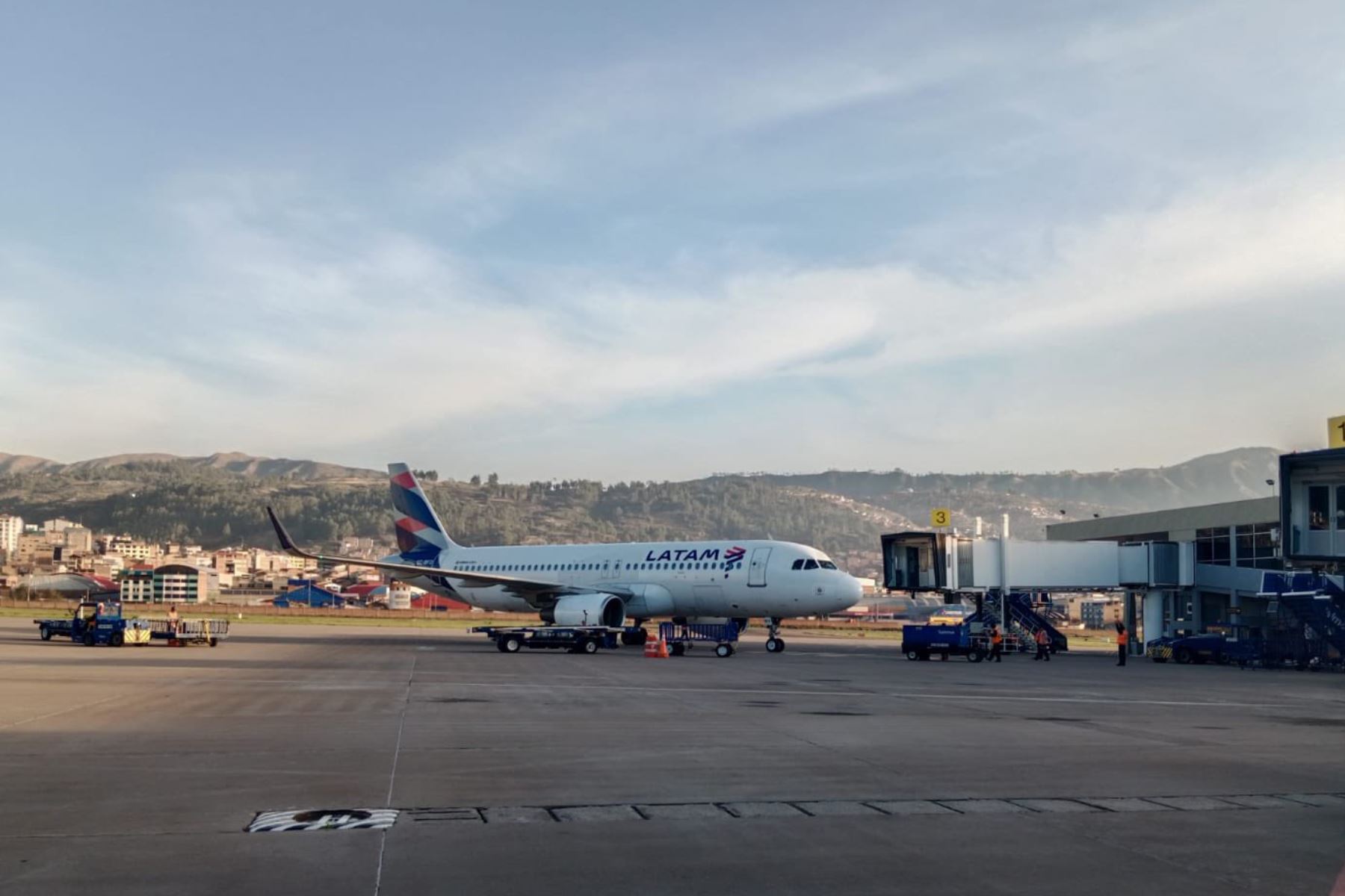 El terminal aéreo del Cusco reanudó sus operaciones aeronáuticas el pasado 20 de enero, luego de que fuera cerrado también por medidas de seguridad ante posibles ataques.