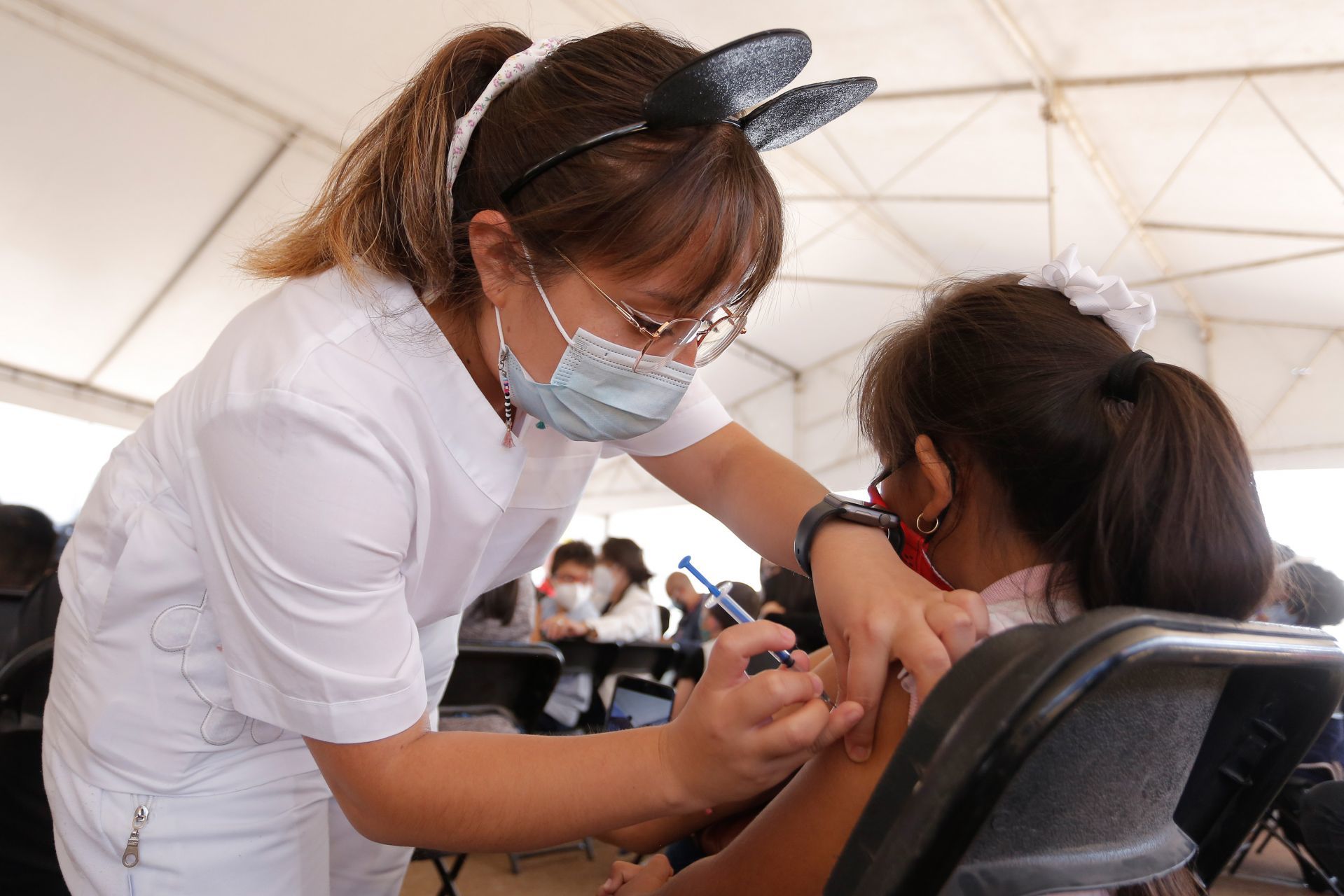 Save the Children llamó al gobierno mexicano a atender el rezago de vacunación en menores de edad