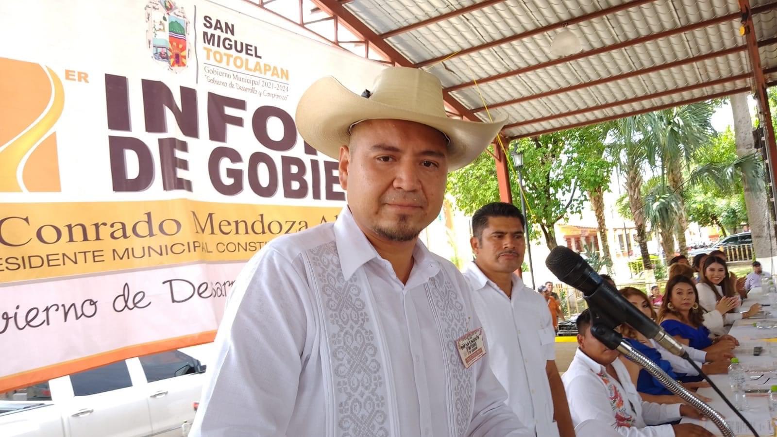 Mataron al  al alcalde de San Miguel Totolapan, a su padre y a siete policías
(Foto: Twitter/@xevtfm)