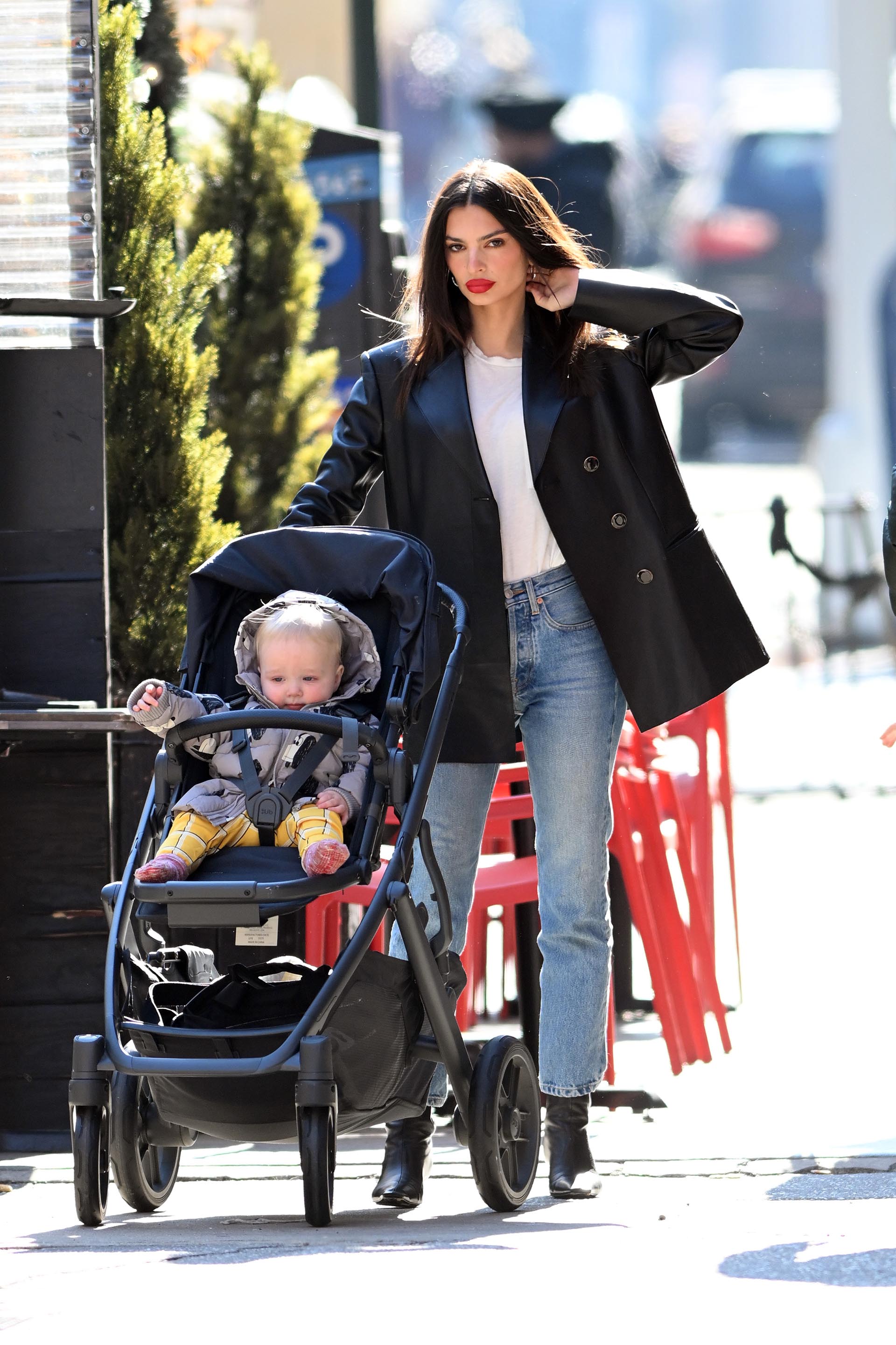 Emily Ratajkowski is photographed with her son Sylvester Apollo in New York City (Splash News/The Grosby Group)