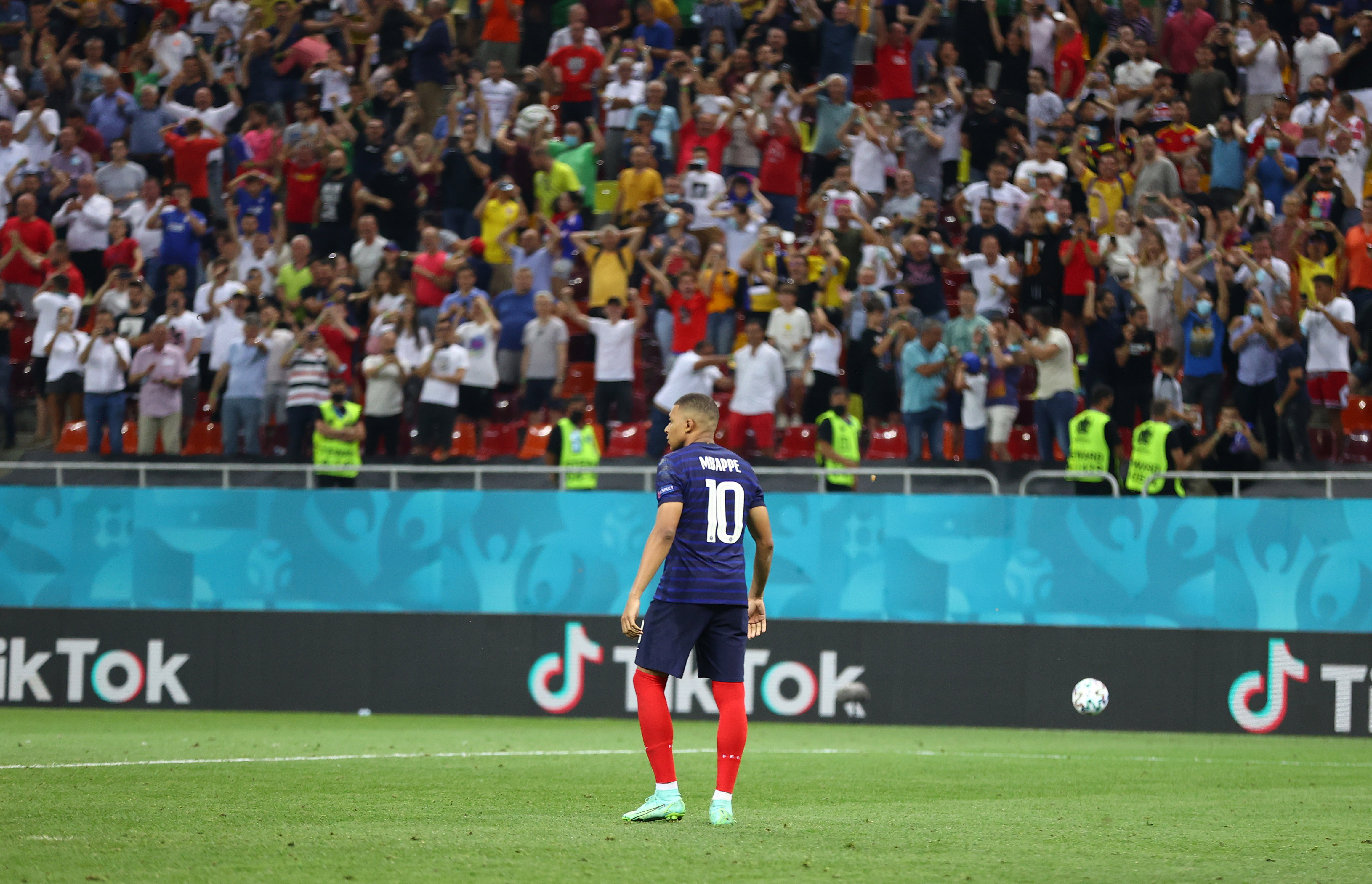 Lo mejor del partido entre Francia y Suiza: dos minutos de furia, tres golazos, el penal clave y la decepción de Mbappé