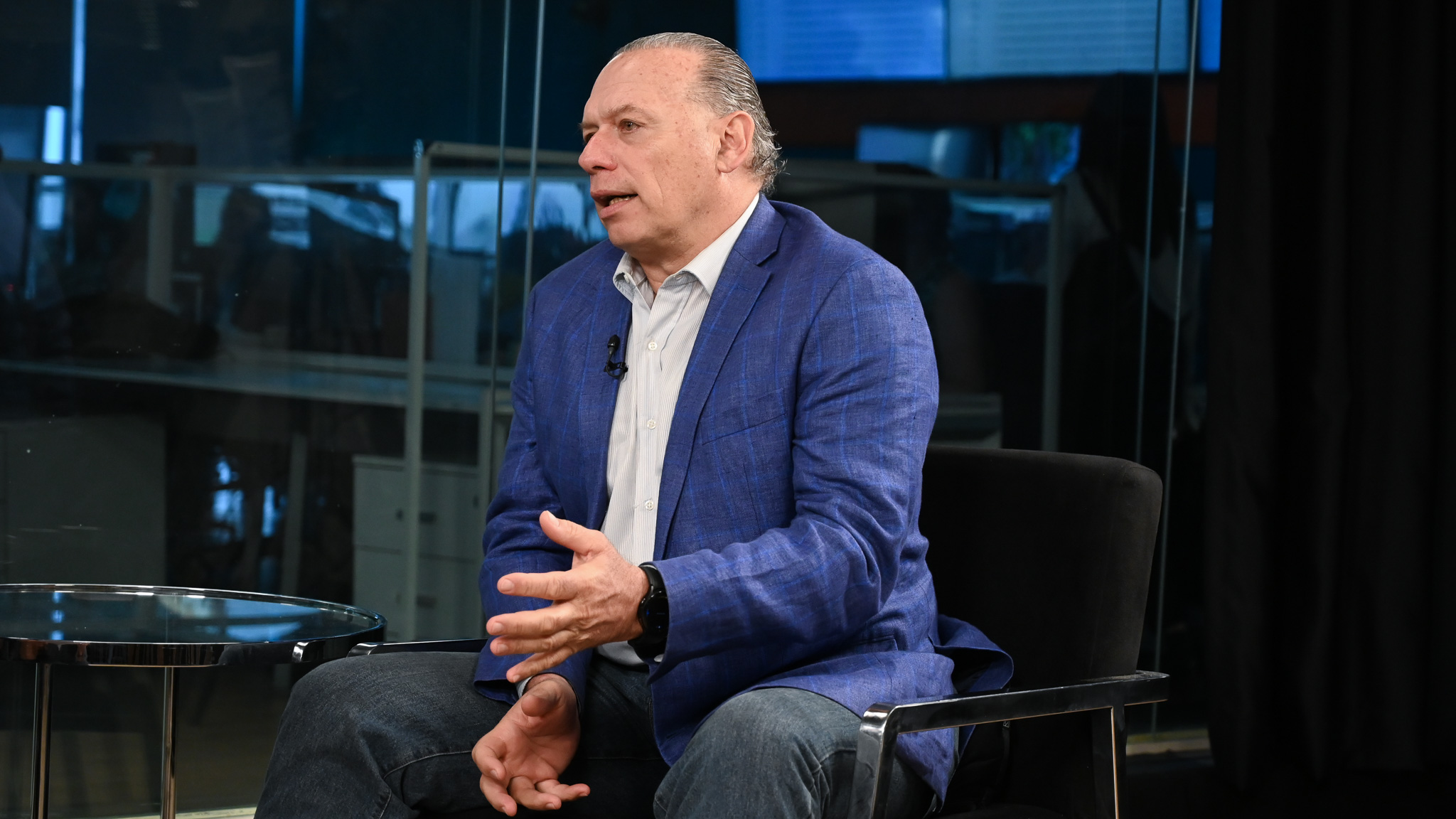 Tras una década en el exilio, el artista disidente Ai Weiwei regresó a China 