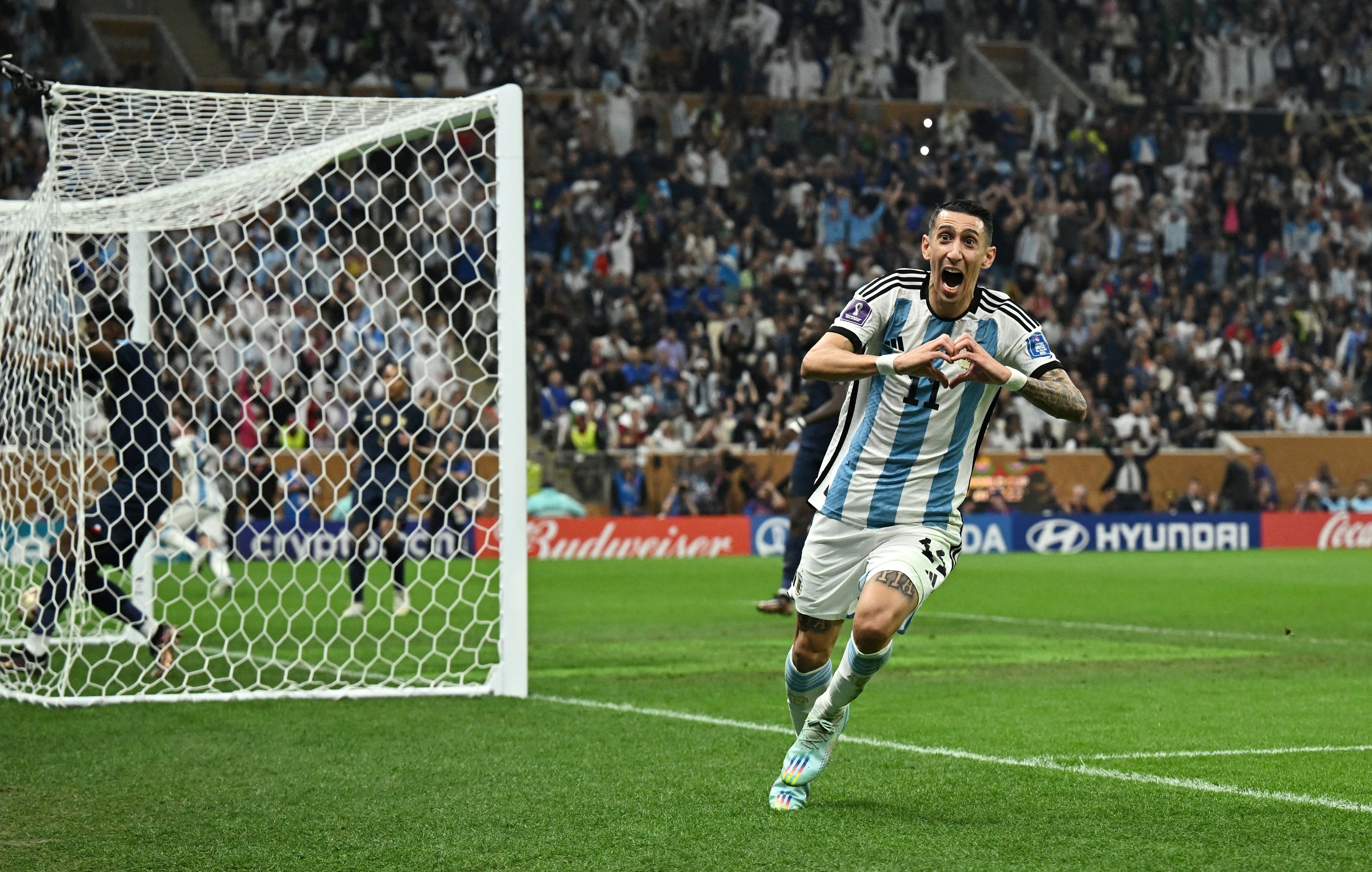 El eterno Ángel Di María en la final ante Francia (REUTERS/Dylan Martinez)