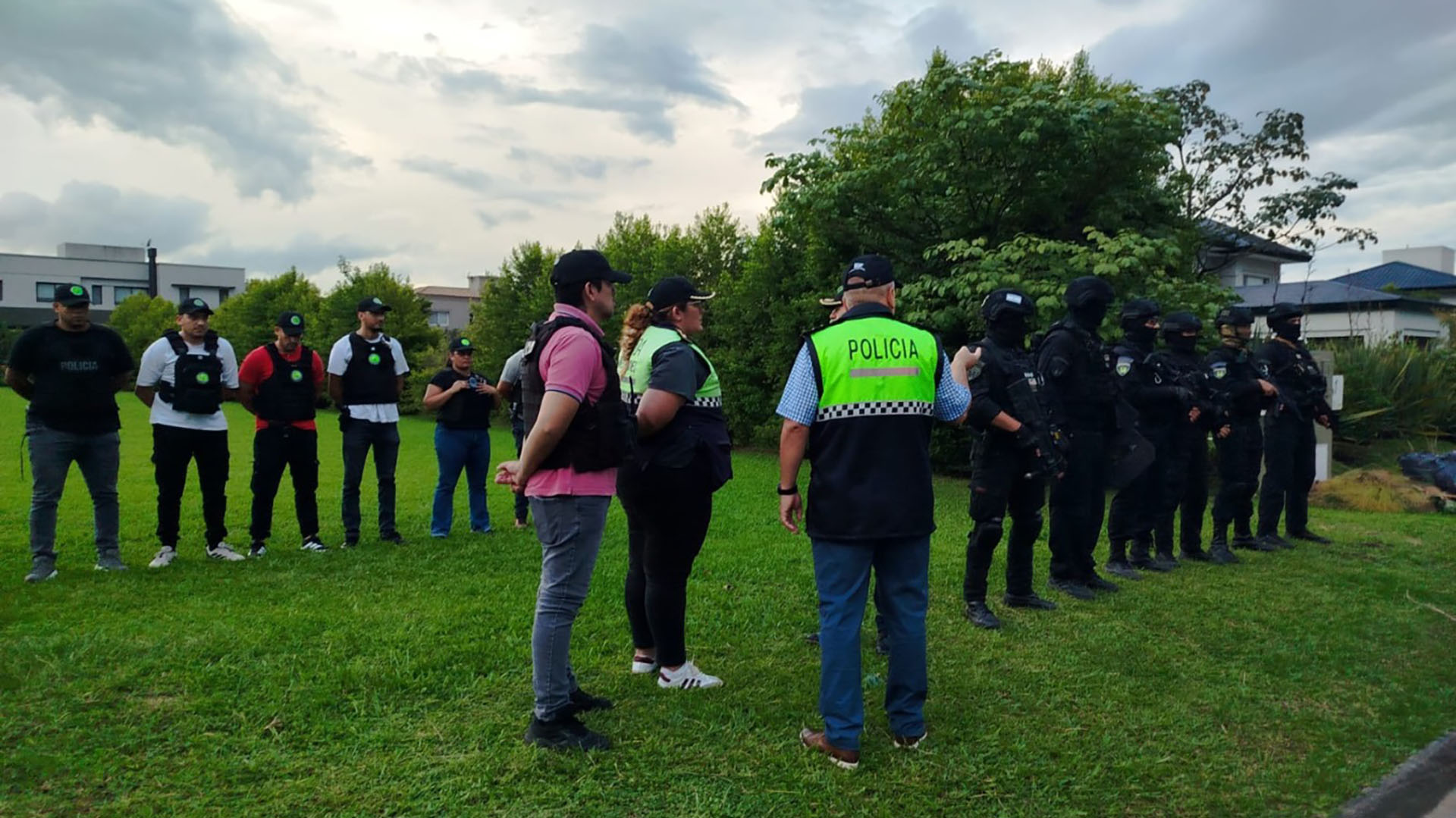 El Gobierno de Entre Ríos y La Libertad Avanza negocian cargos clave en organismos nacionales