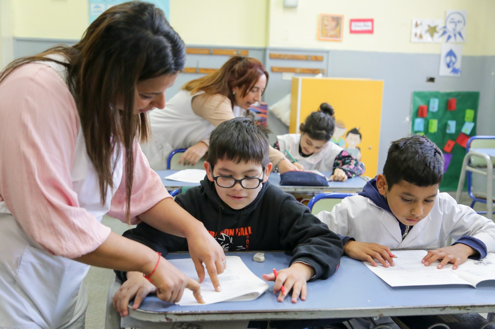 7 de cada 10 estudiantes mejoraron la lectura en voz alta en la ciudad de Buenos Aires