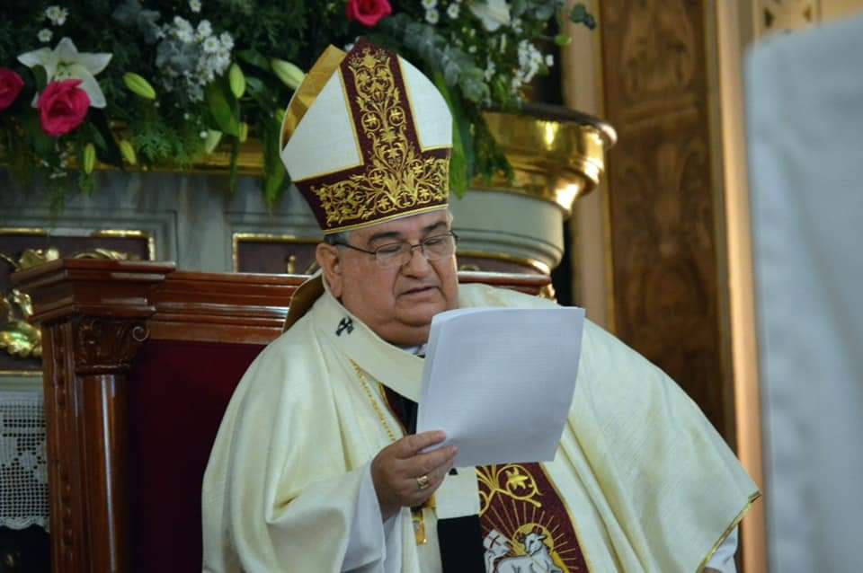 Arzobispo de Morelia informará al Papa que el narco sí controla varias partes de México