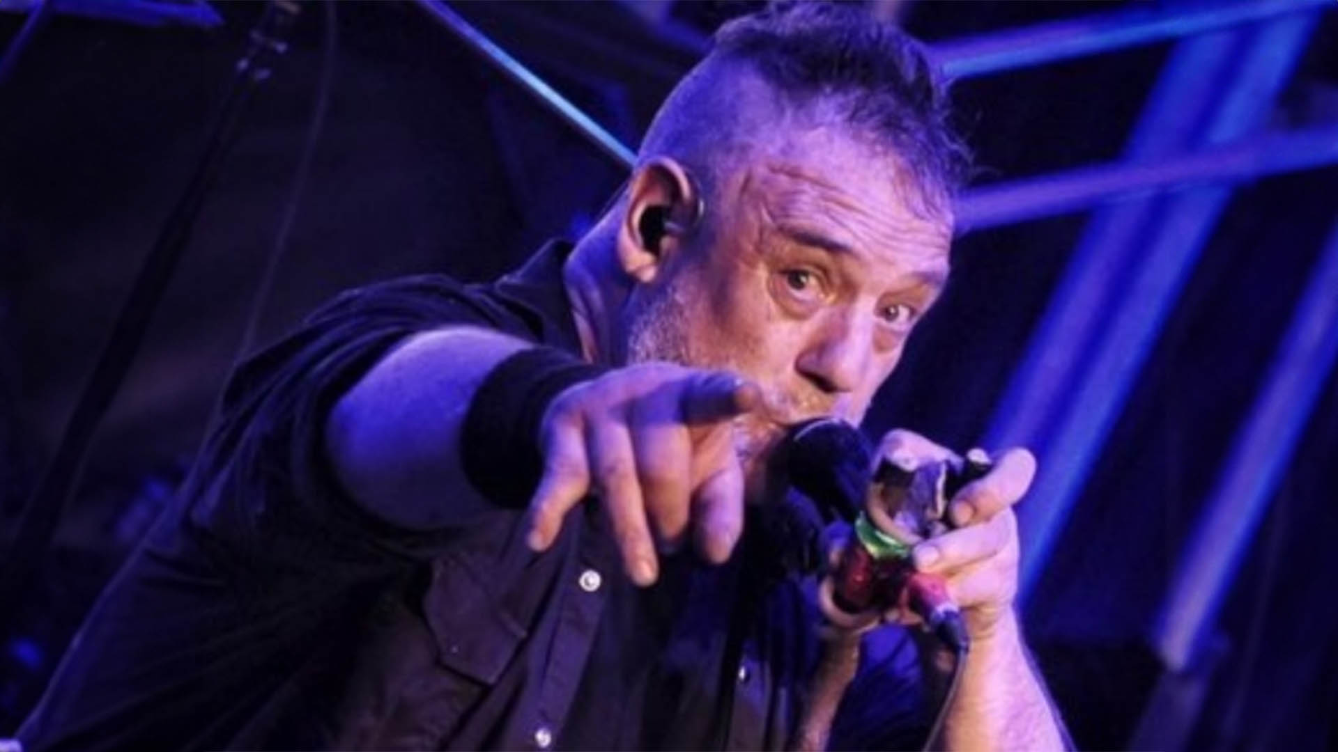 Un artista plástico y amigo de la infancia de Ricardo Iorio revela un inédito pasado musical del ícono metalero argentino