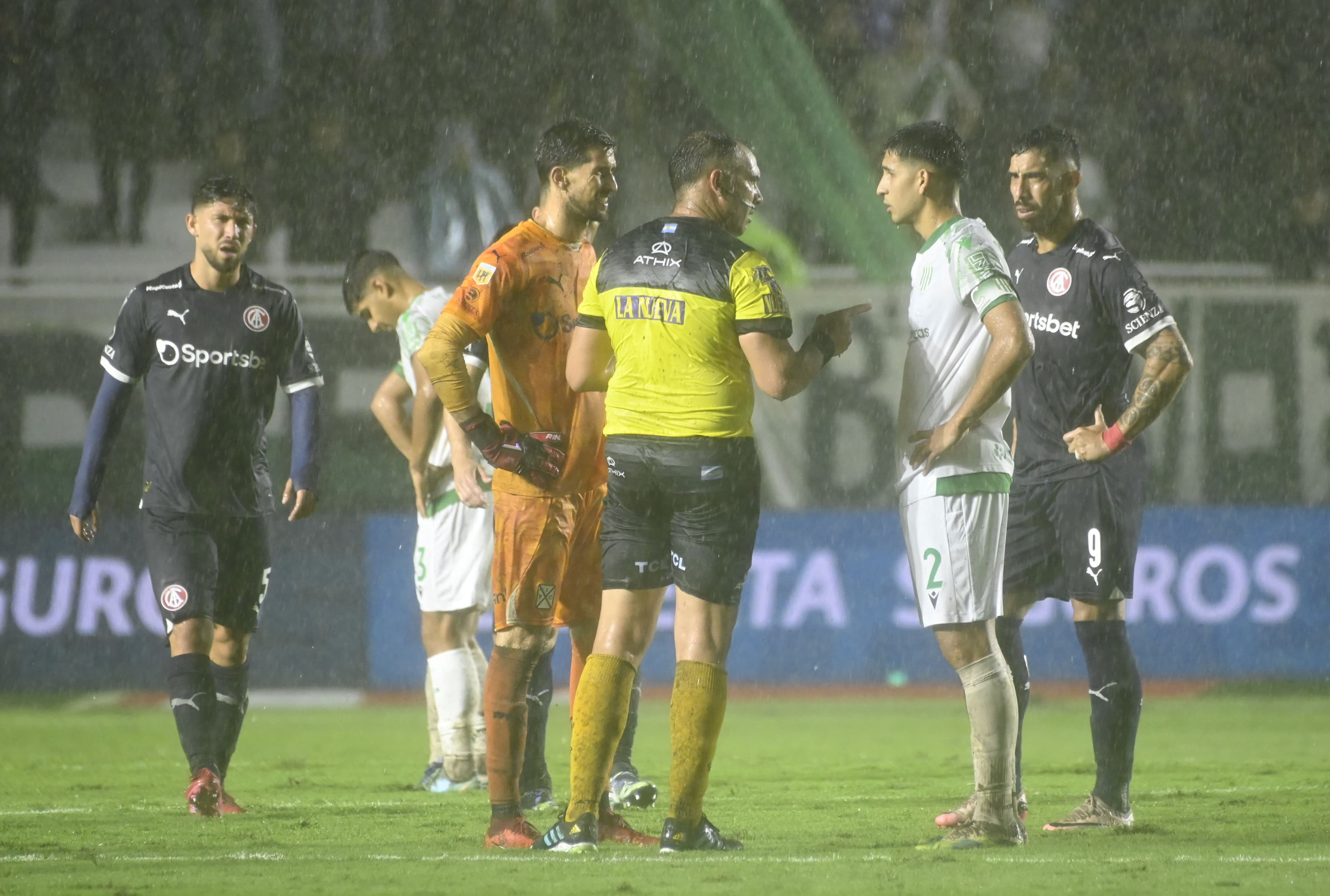 Se confirmó cuándo se completarán los partidos del Torneo Apertura suspendidos por la lluvia