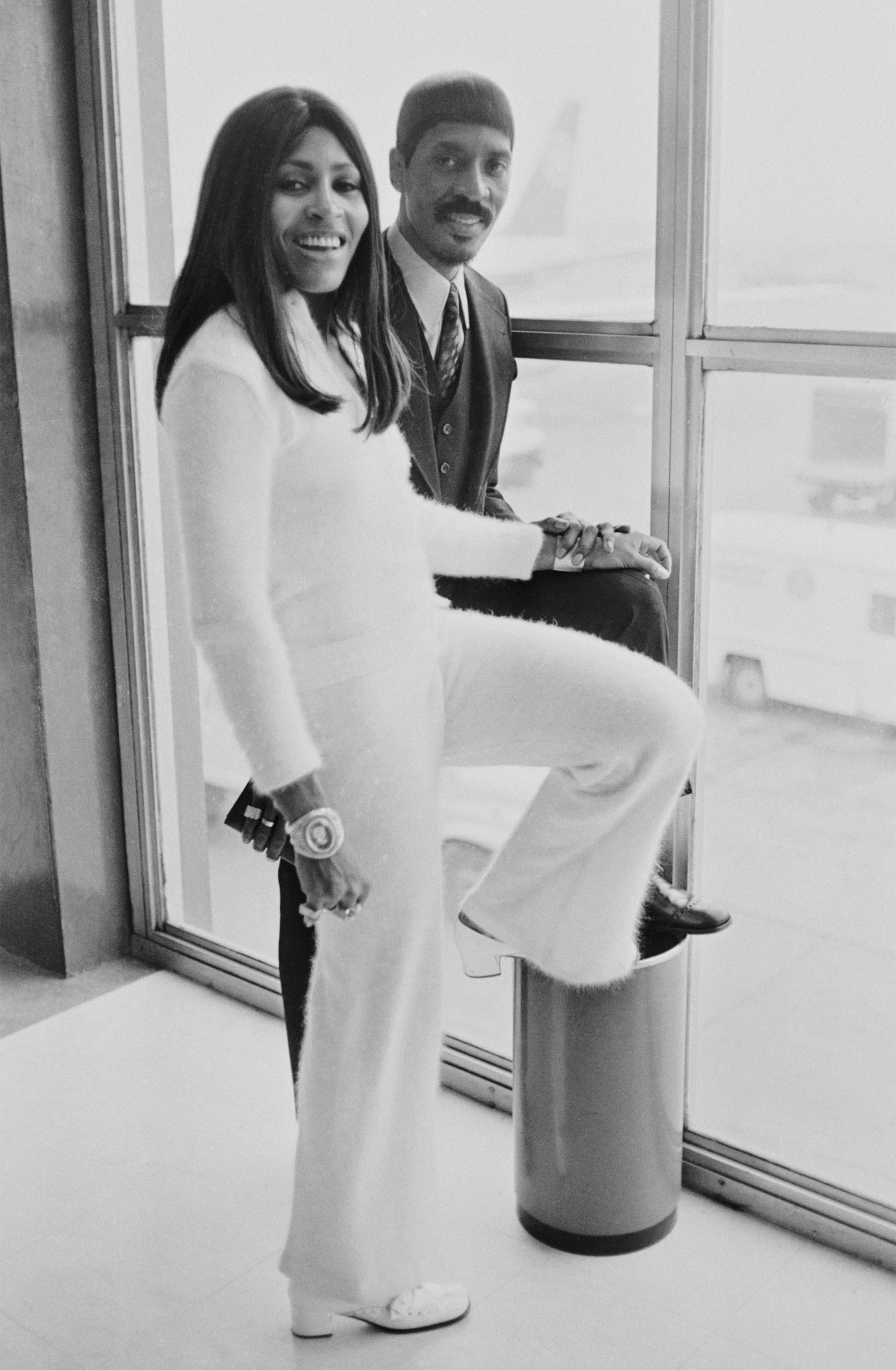 Fue hasta 1976 que Tina finalmente decidió preparar una maleta e irse (Crédito de Foto: Getty Images)