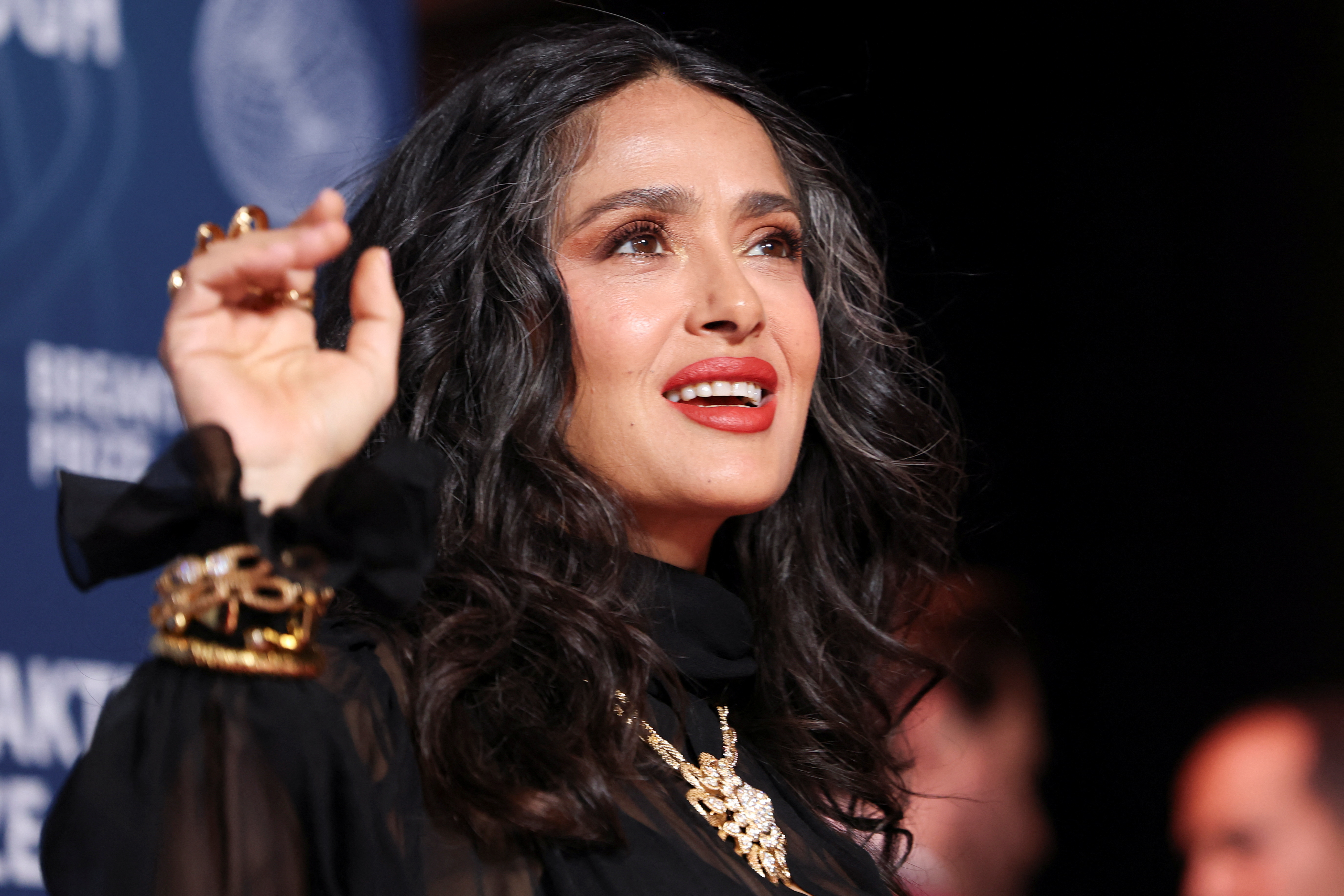 La reveladora fotografía de Salma Hayek para celebrar sus 59 años: “Sigo  bailando” - Infobae