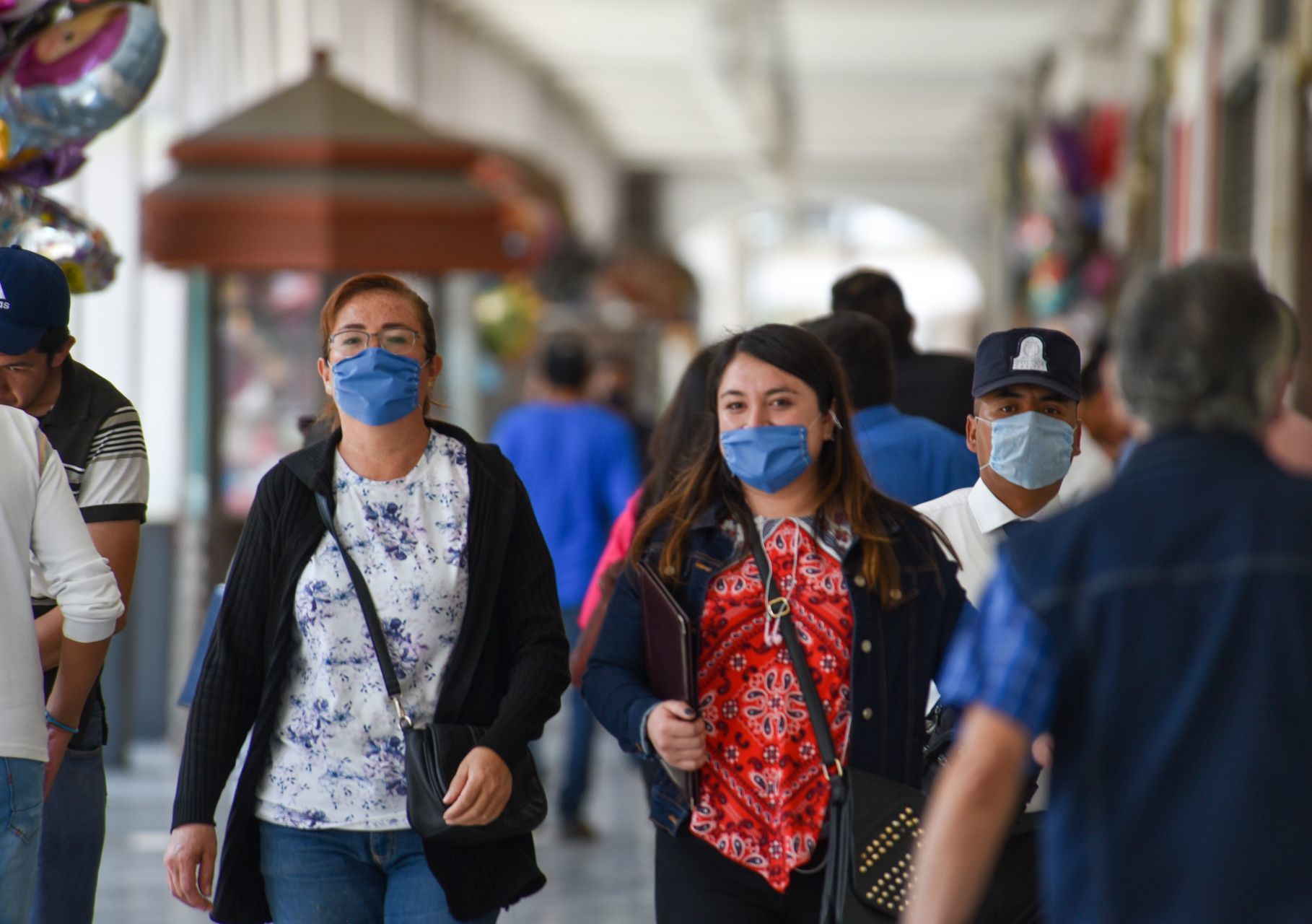 Nuevo León et Tamulipas sont d'autres États qui ont mis en place l'utilisation obligatoire de masques faciaux (PHOTO : CRISANTA ESPINOSA AGUILAR / CUARTOSCURO.COM)
