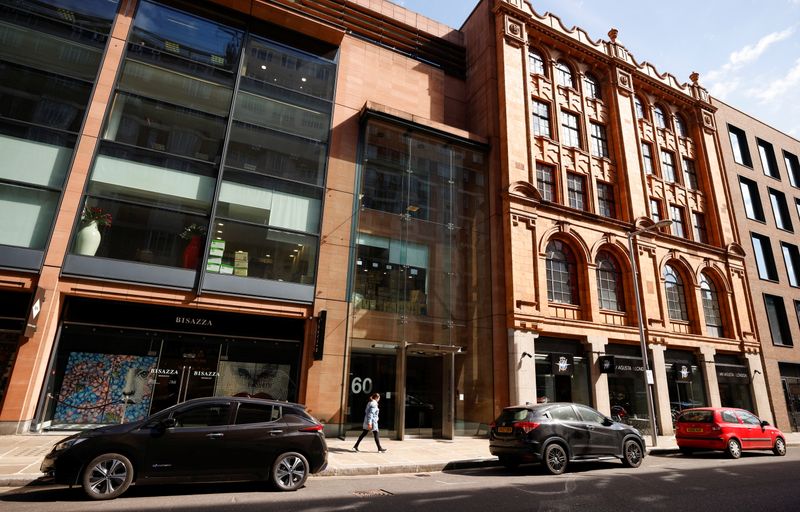 Foto de archivo. Una vista del edificio en el número  60  de Sloane Avenue en Londres. Reino Unido, 13 de abril de 2021. REUTERS/John Sibley