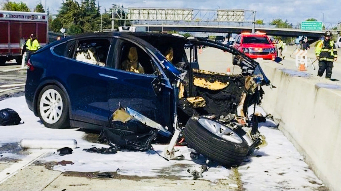 Desde 2016, la NHTSA ha investigado 38 accidentes de automóviles Tesla en los que estaría involucrado el sistema Autopilot. En esos siniestros hubo 19 fallecidos