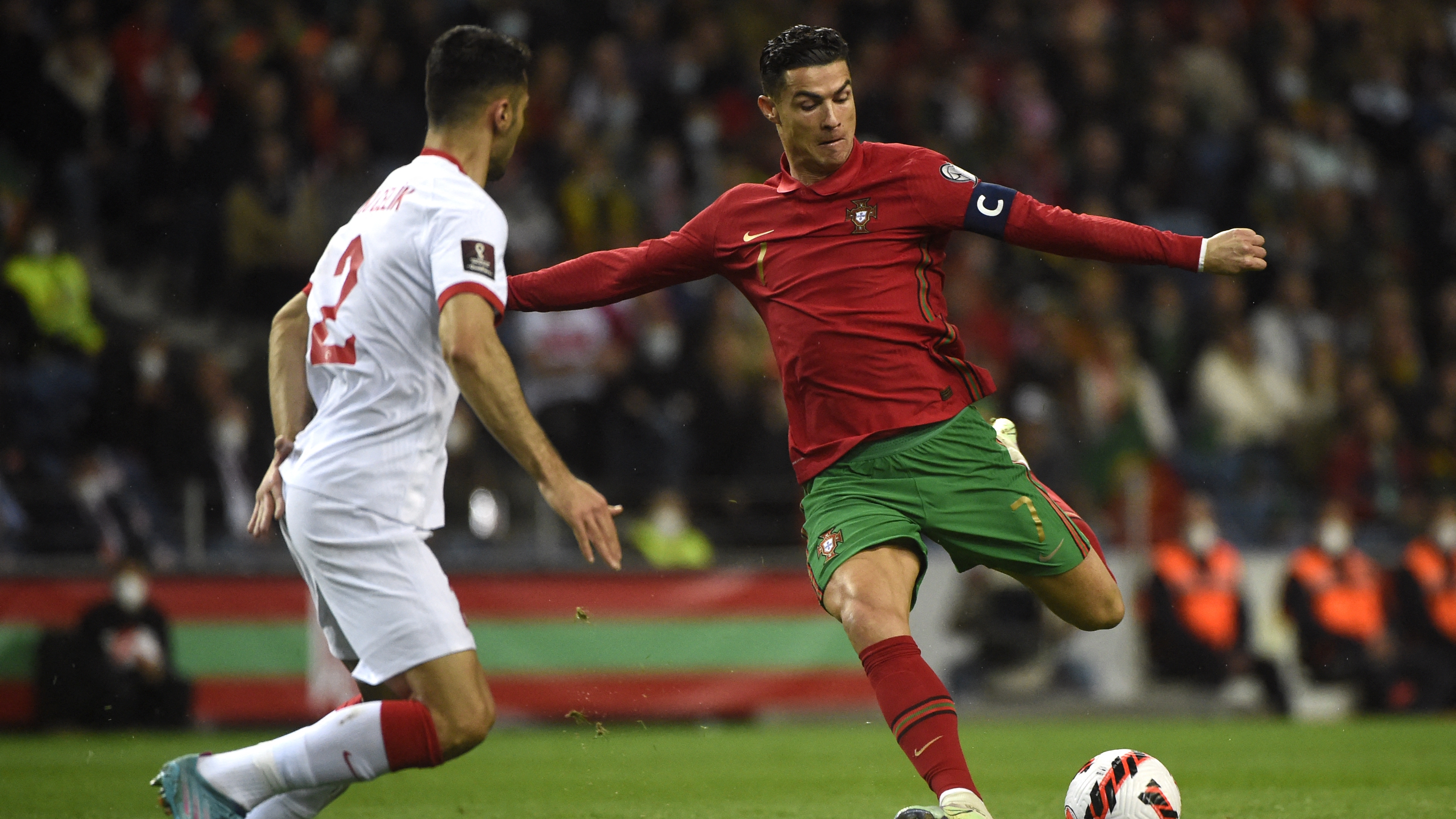 Portugal venció a Turquía y jugará por un boleto al Mundial de Qatar 2022 (AFP)
