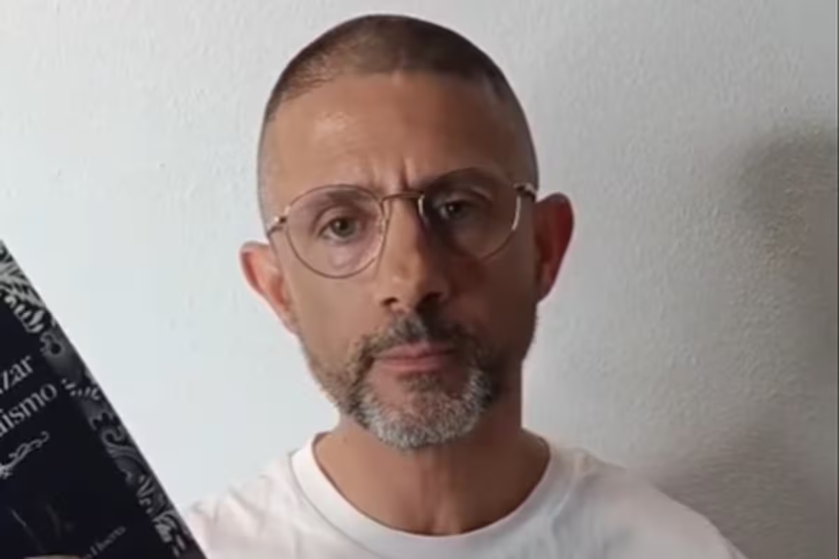 Pol&eacute;mica en Espa&ntilde;a: un escritor fingi&oacute; su muerte para promocionar un libro en contra de la ideolog&iacute;a queer 