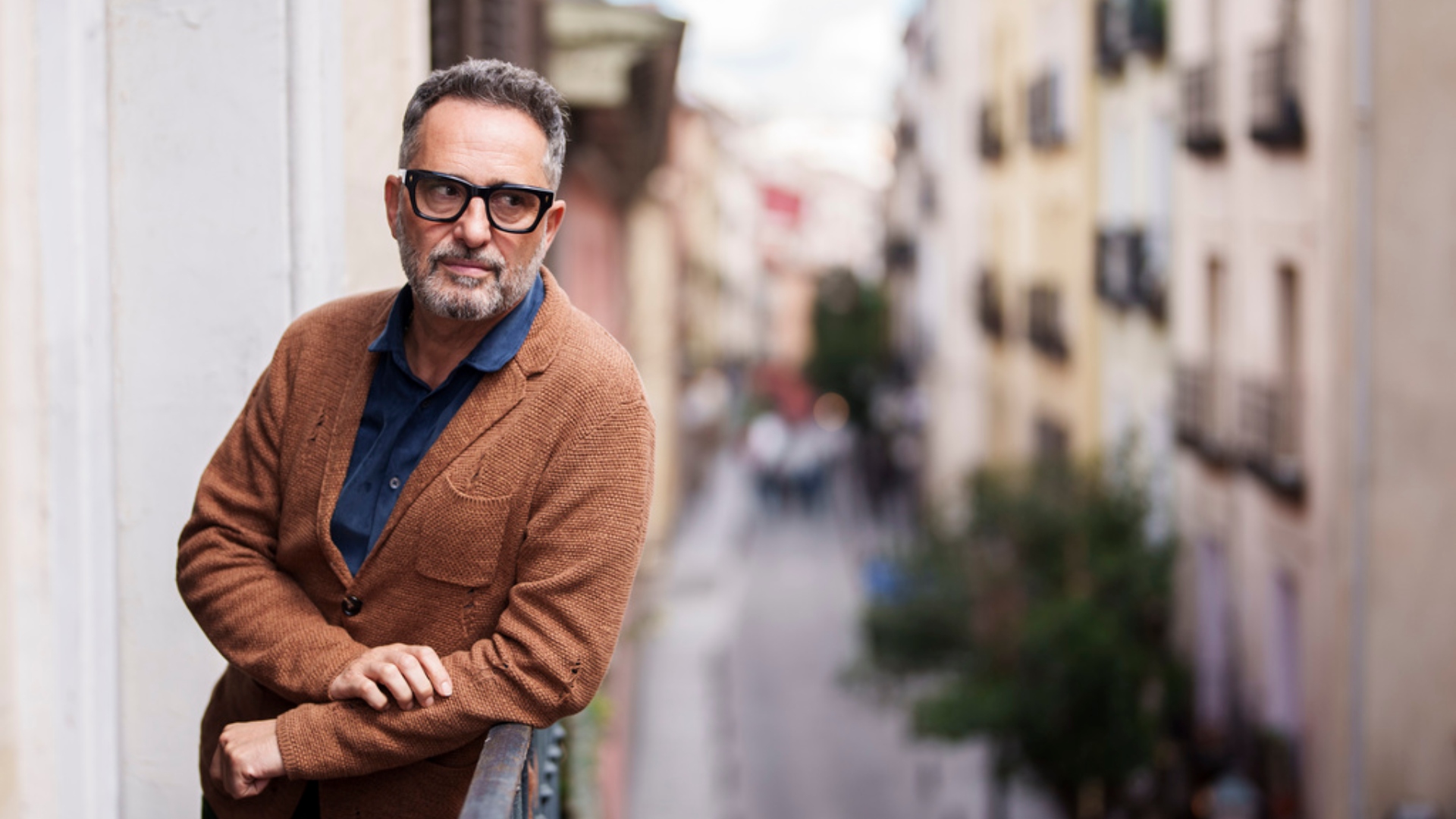 Investigan la muerte de un hombre en Misiones: su compañero de alquiler está acusado de tirarlo desde un tercer piso 