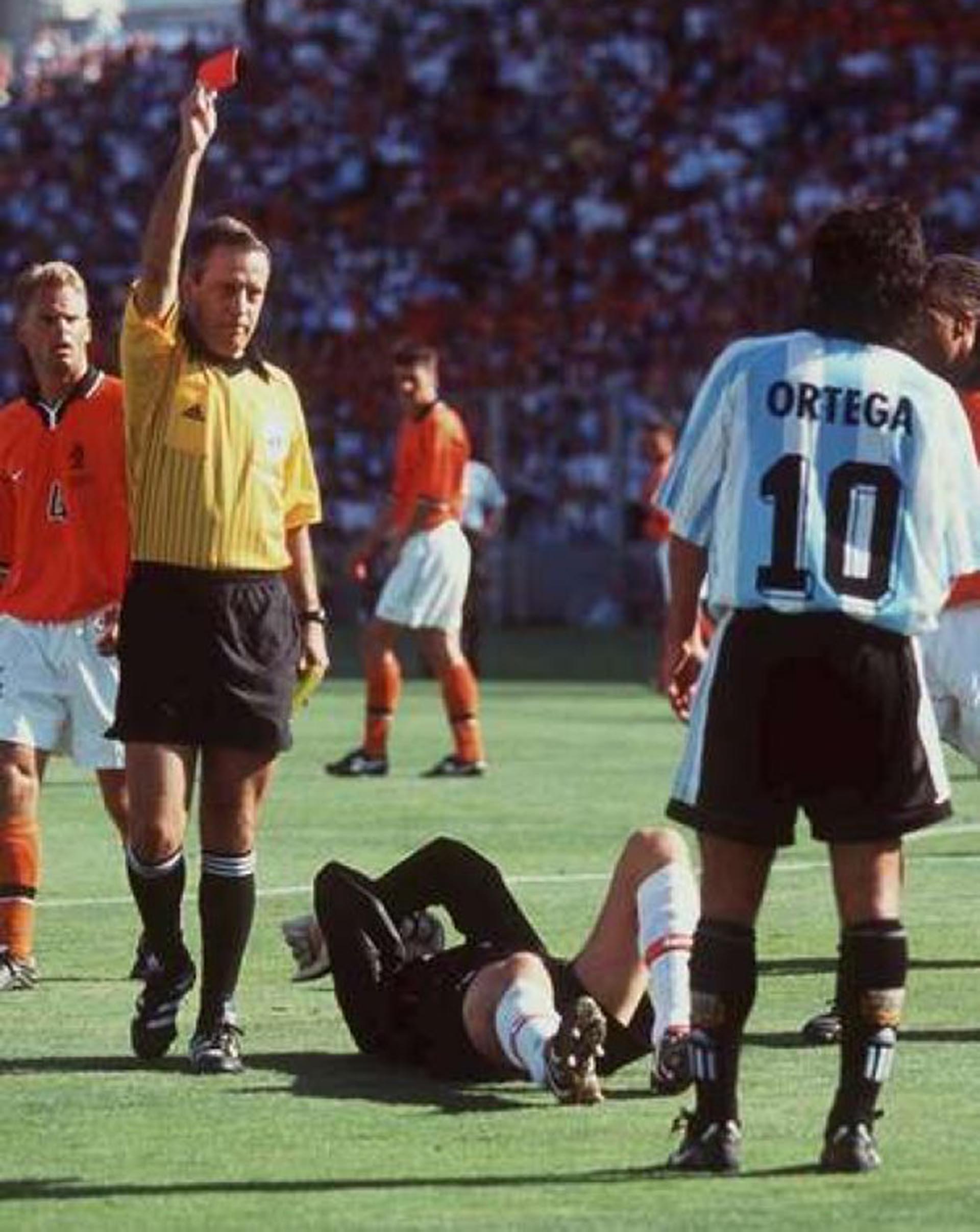 Ortega fue expulsado en el duelo de cuartos de final del Mundial 1998