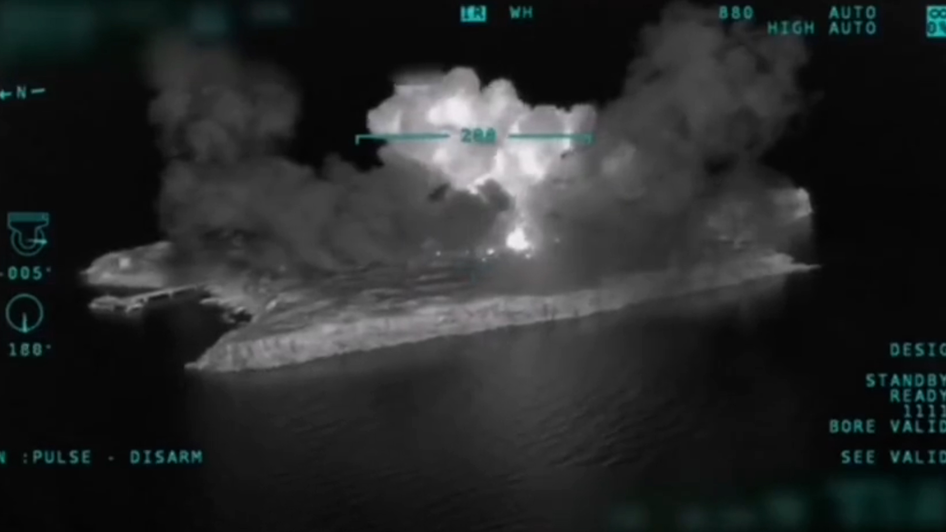 las imágenes del drone muestran una gran explosión final