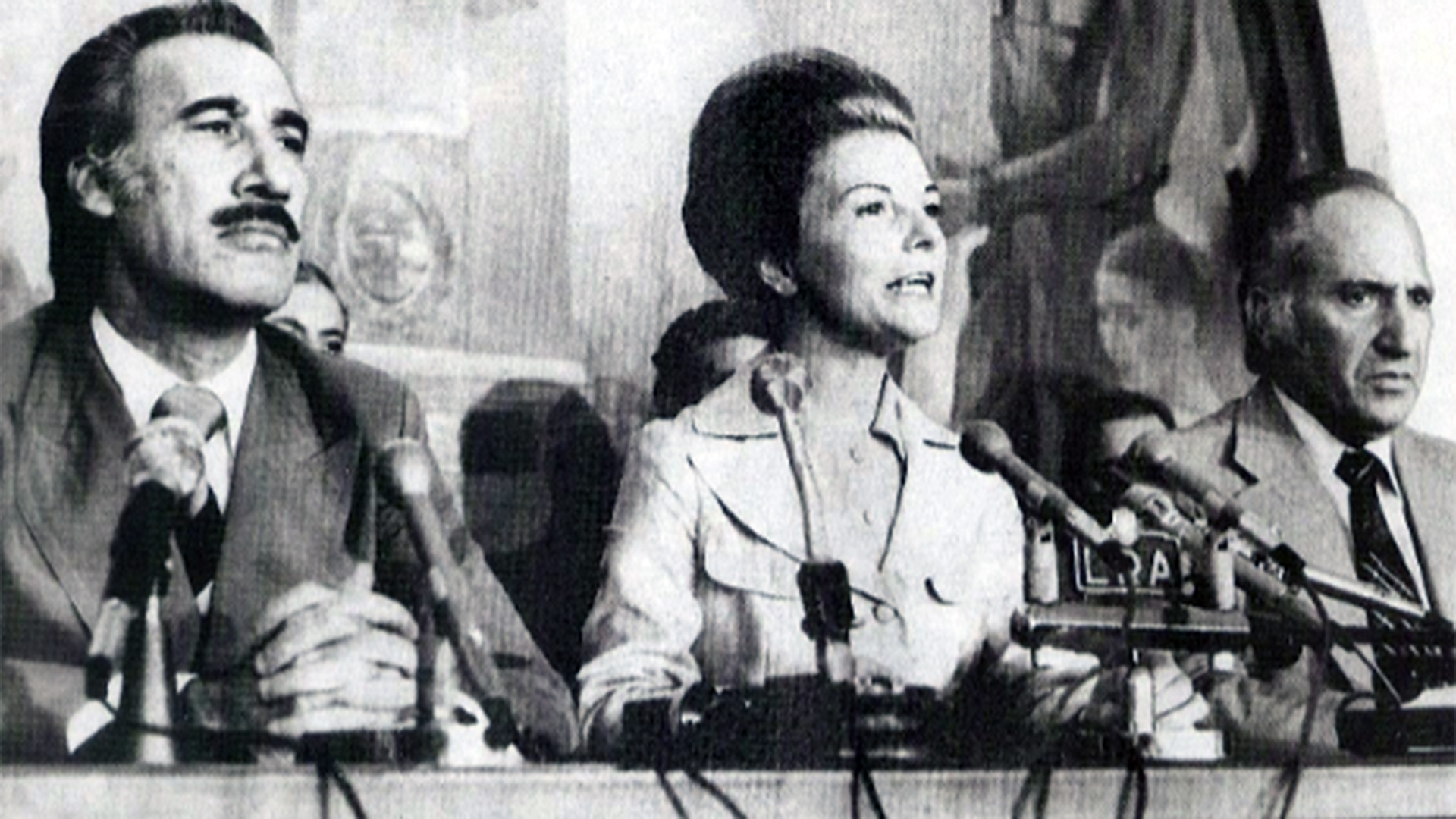 Milei sostiene a Adorni, busca retomar el control de la agenda política y enfrenta la ofensiva de la oposición