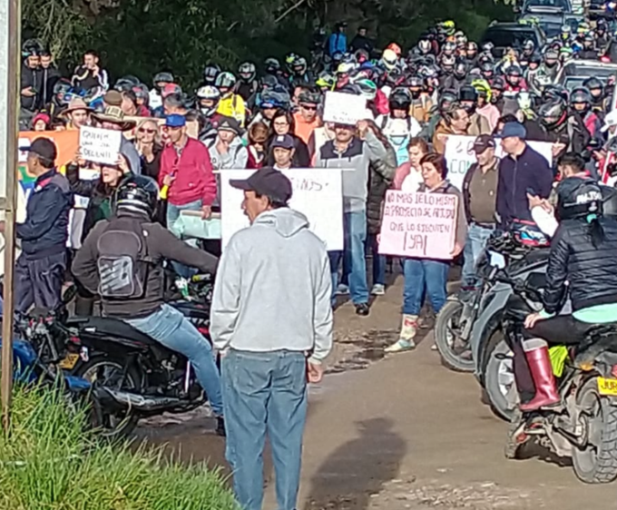 Vía Alterna A La Calera Por El Codito En El Norte De Bogotá Es Un