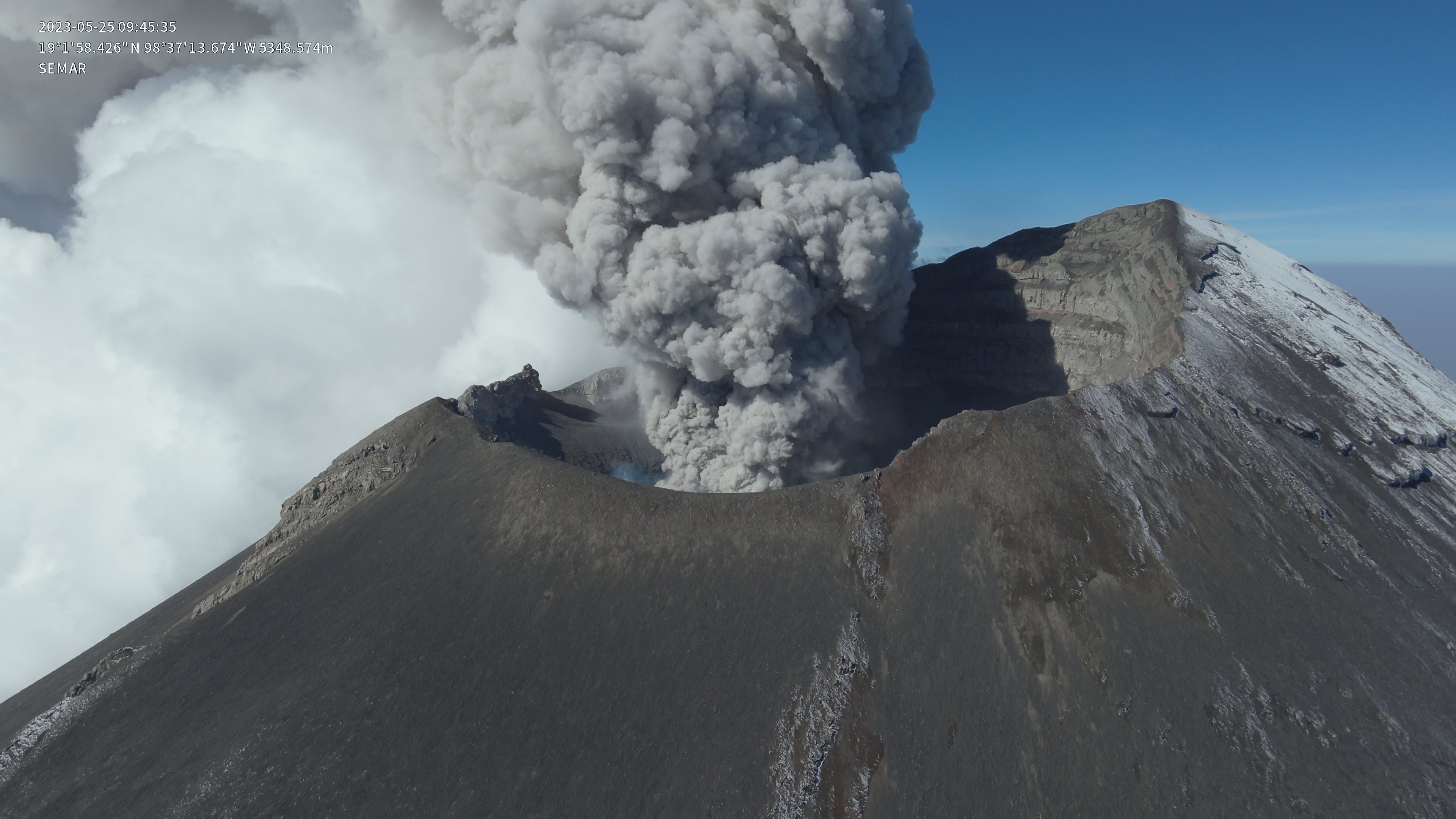 Volcán Popocatépetl hoy 29 de mayo: Se observa columna de gases y vapor de agua