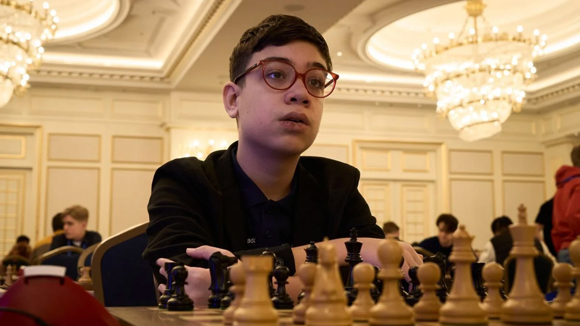 Qu&eacute; significa el t&iacute;tulo de gran maestro del ajedrez que busca alcanzar el argentino Faustino Oro a los 12 a&ntilde;os