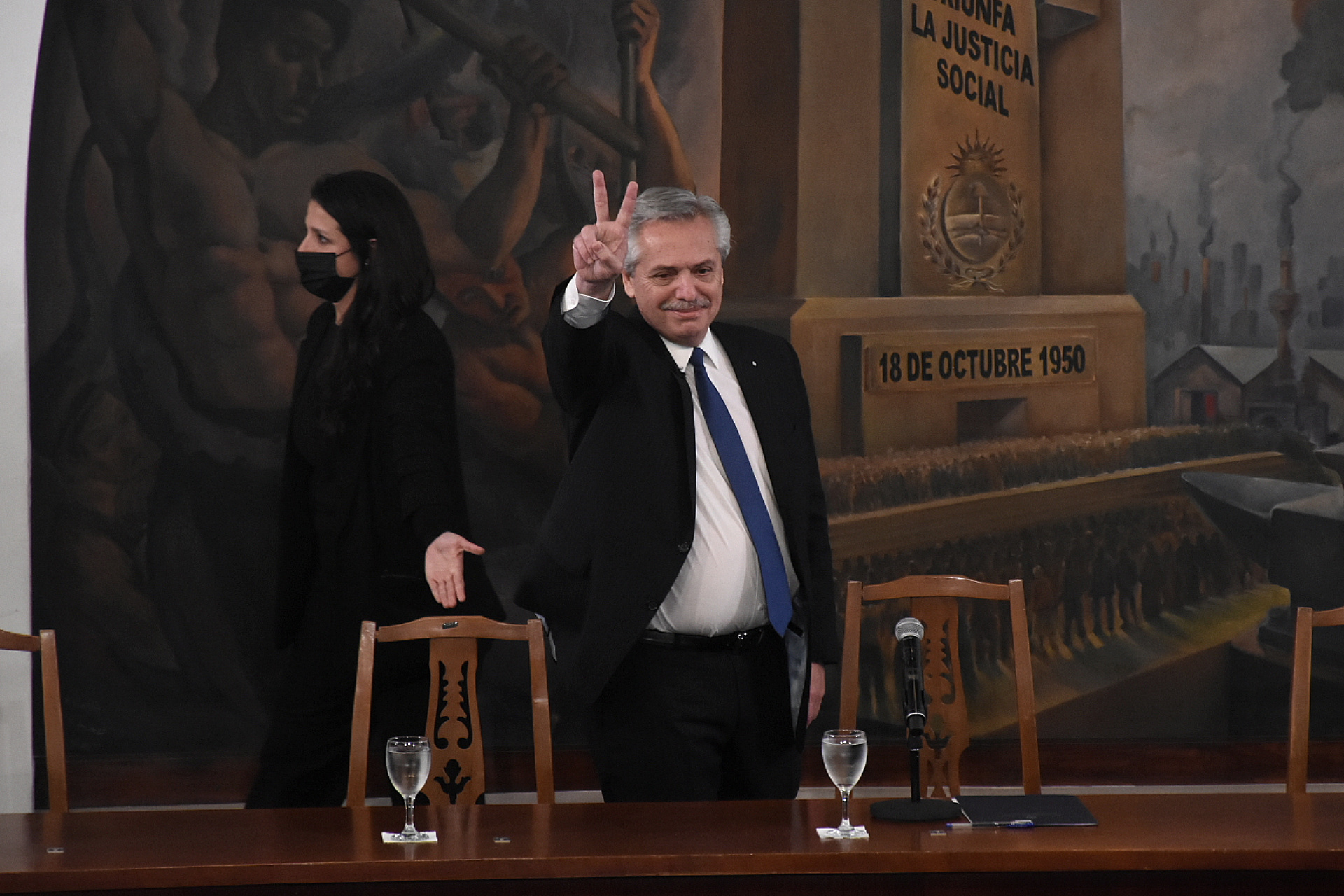 “No hago grandes actos ni doy grandes discursos”: los tres mensajes de Alberto Fernández contra Cristina Kirchner