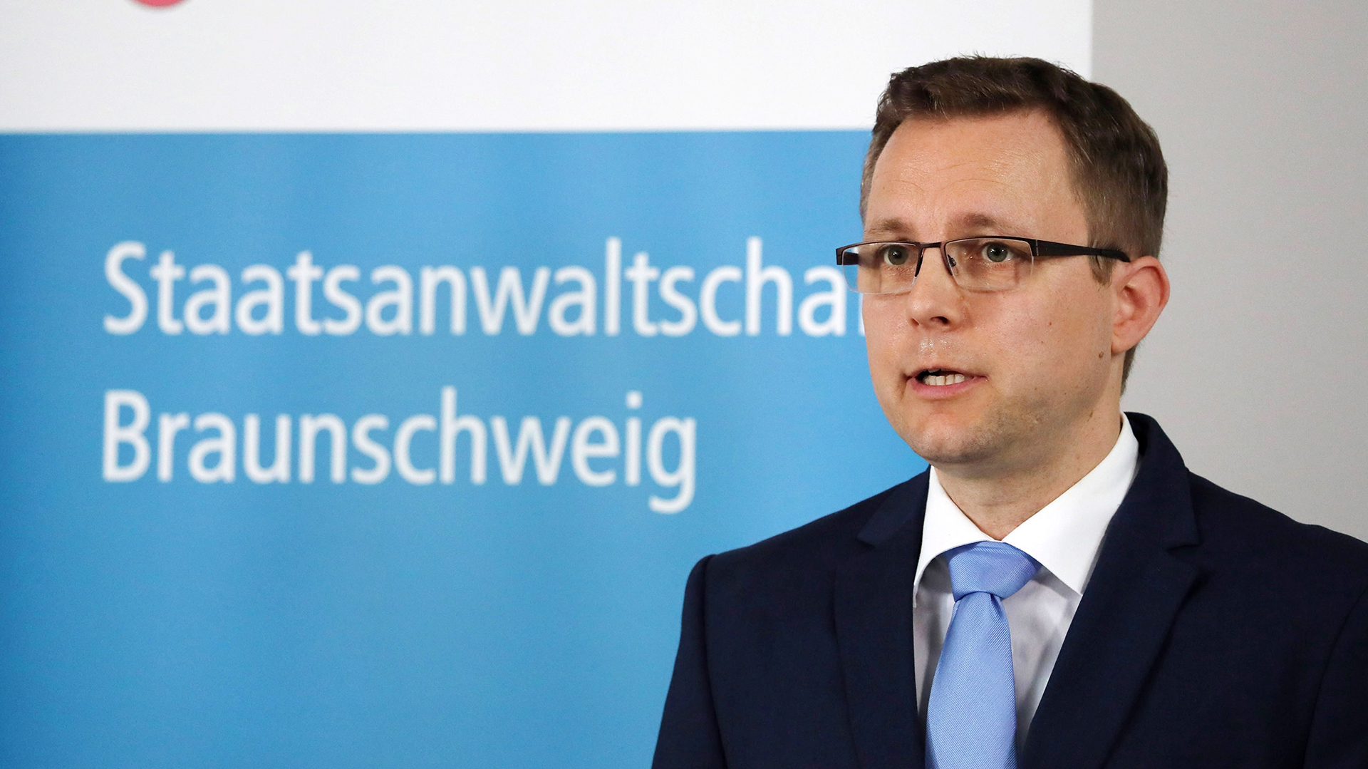 El fiscal Hans Christian Wolters, que dirige la investigación de McCann en Alemania (EFE/EPA/FOCKE STRANGMANN)