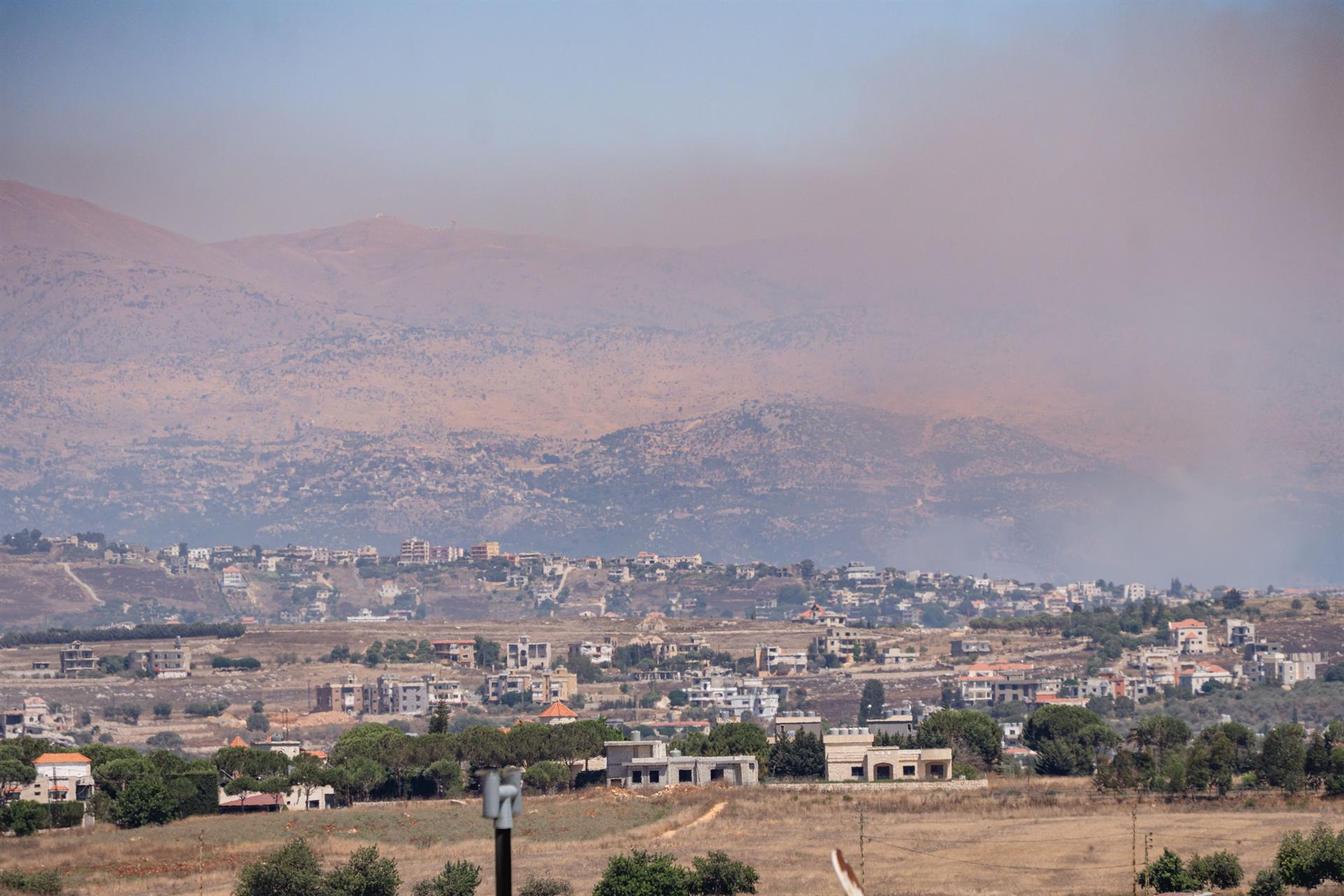 Israel lanzó ataques aéreos en el sur del Líbano por una amenaza del grupo terrorista Hezbollah contra sus tropas