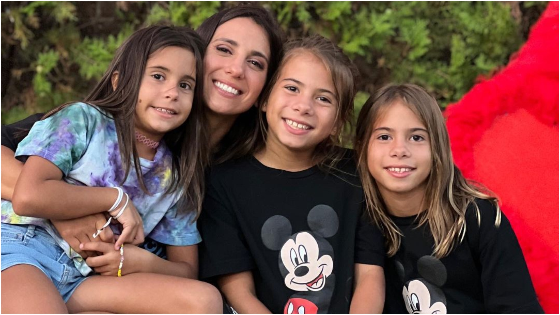El reclamo de Cinthia Fernández a las maestras de sus hijas: “Piedad a los padres”