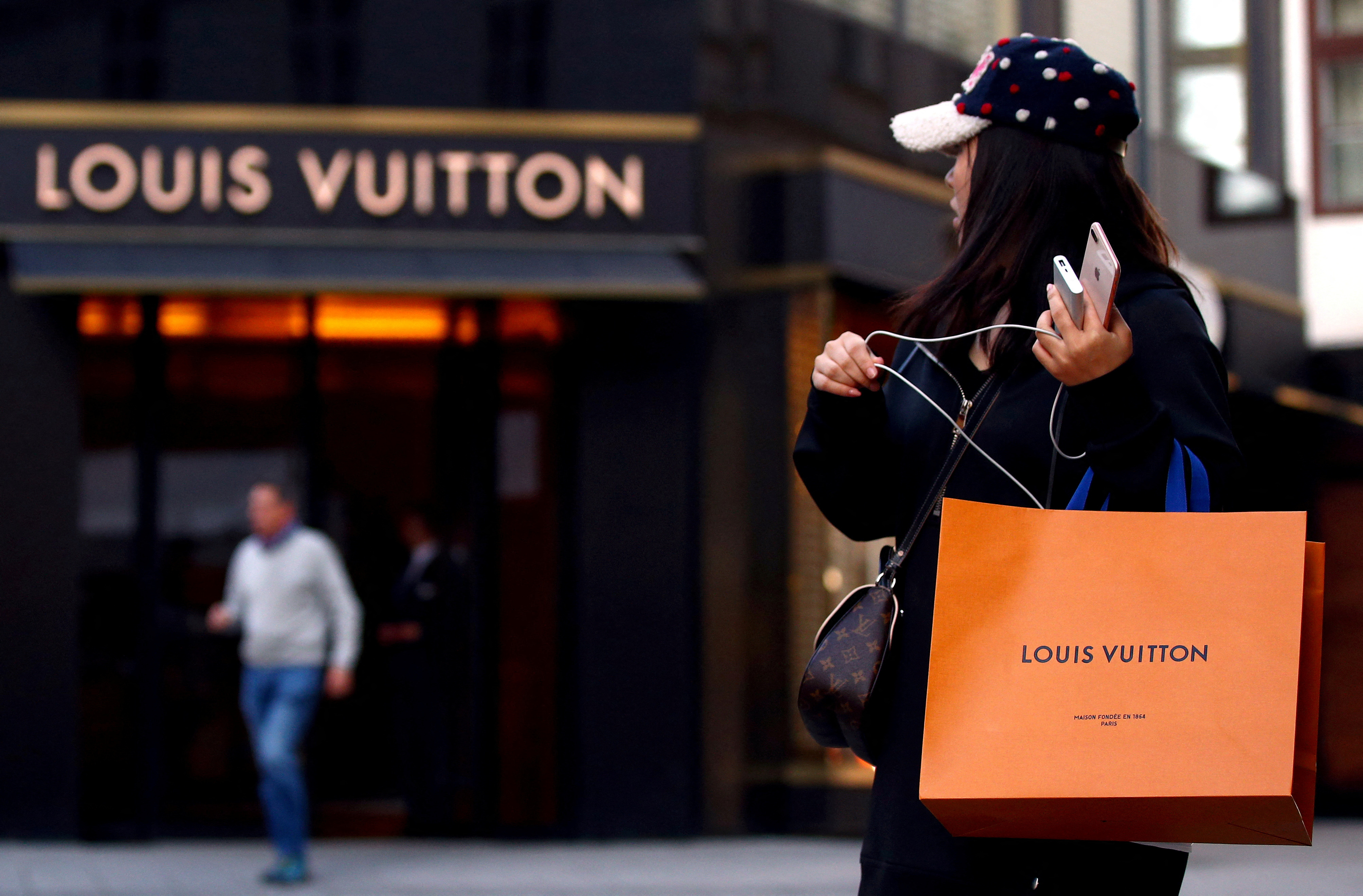 El grupo Louis Vuitton supera los $500.000 millones en
