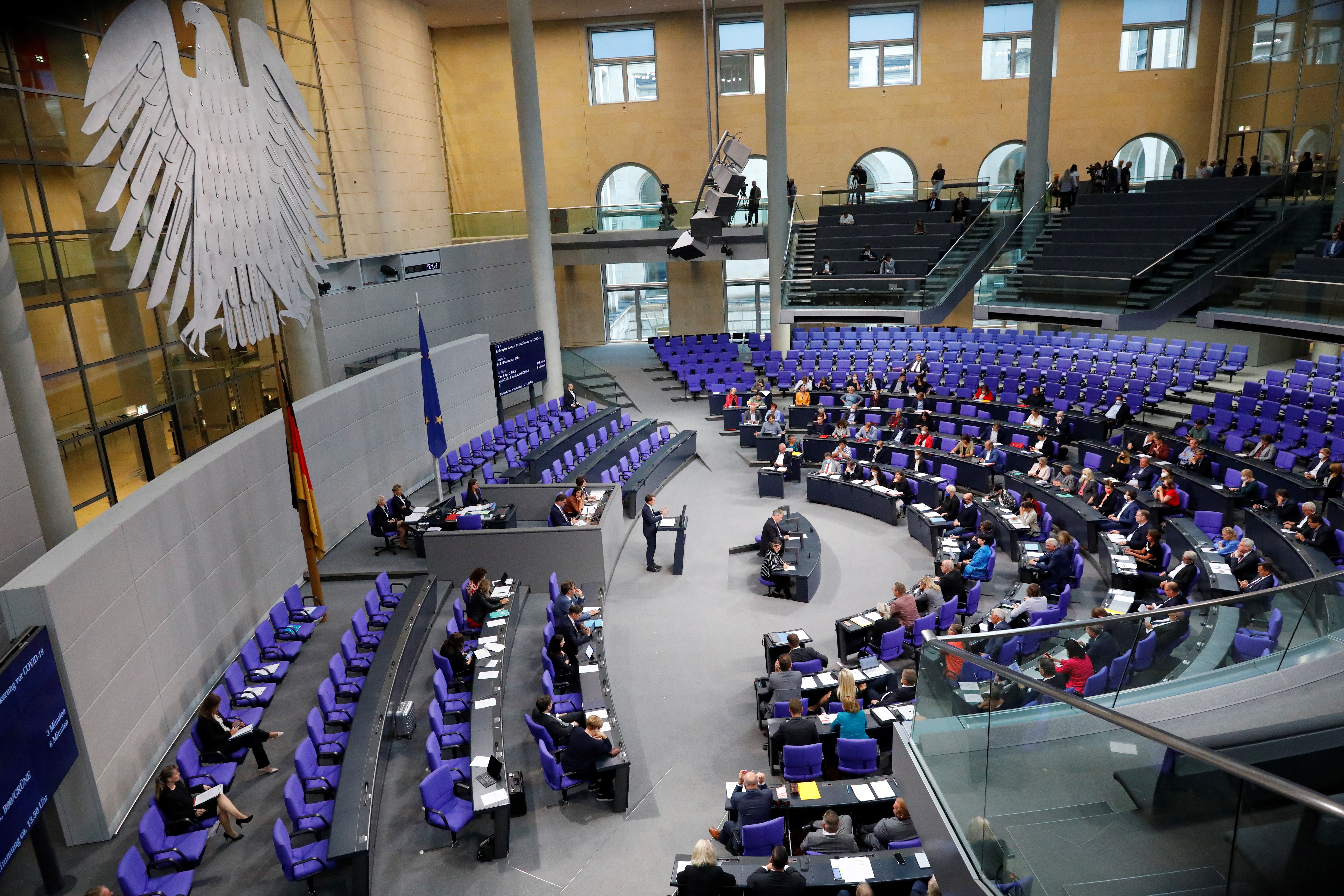 Los ministros de Energía de los países de la Unión Europea (UE) se reunirán este viernes de forma extraordinaria en Bruselas para delinear una respuesta unida a la crisis energética desatada por la ofensiva rusa en Ucrania, que provocó un aumento en las facturas de la luz.