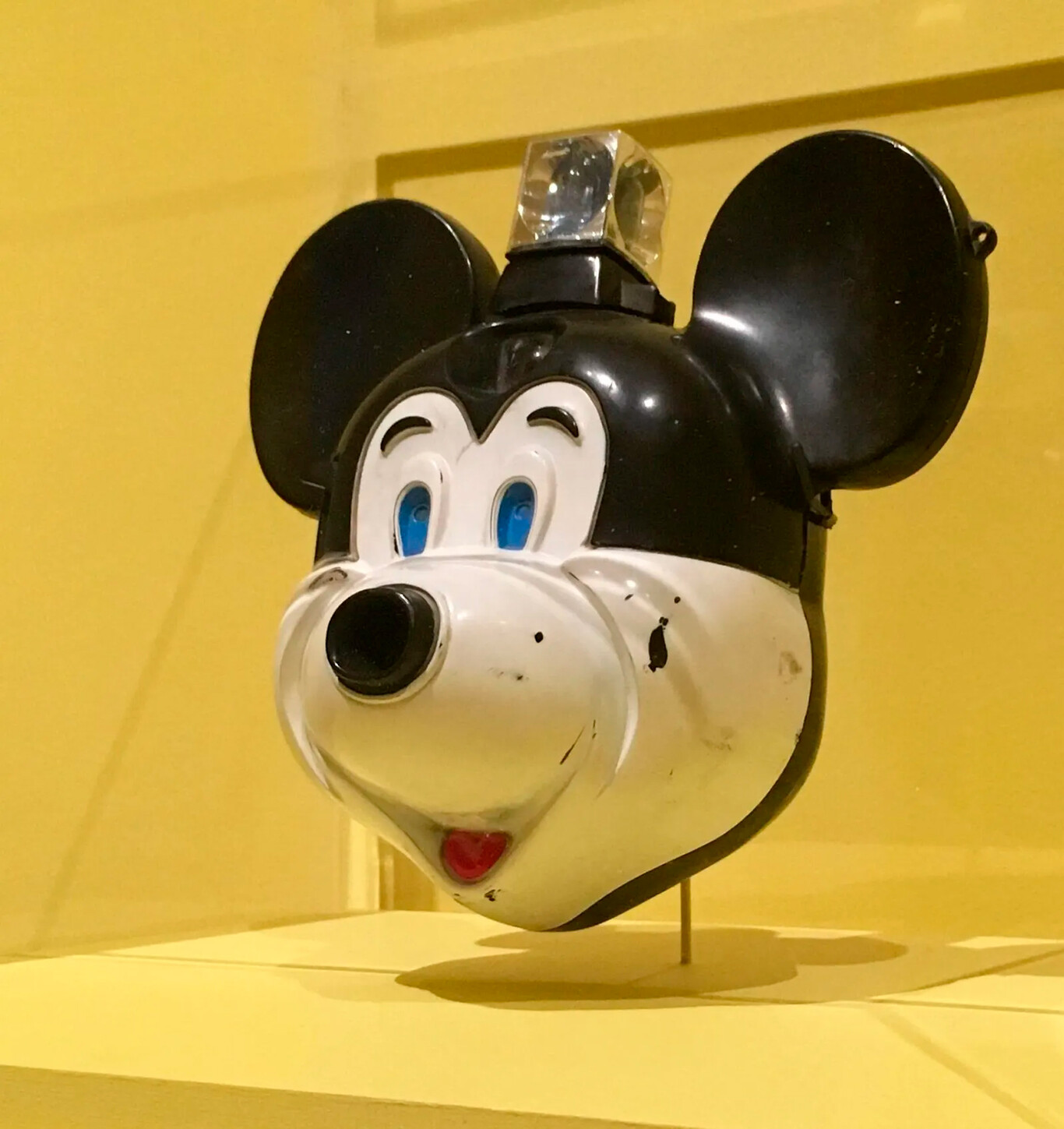 Cámara de Mickey Mouse. (foto: Cubahora)