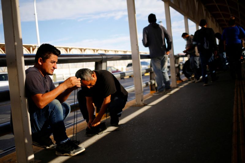 Migrantes salvadoreños en EEUU (REUTERS/José Luis González/Archivo)