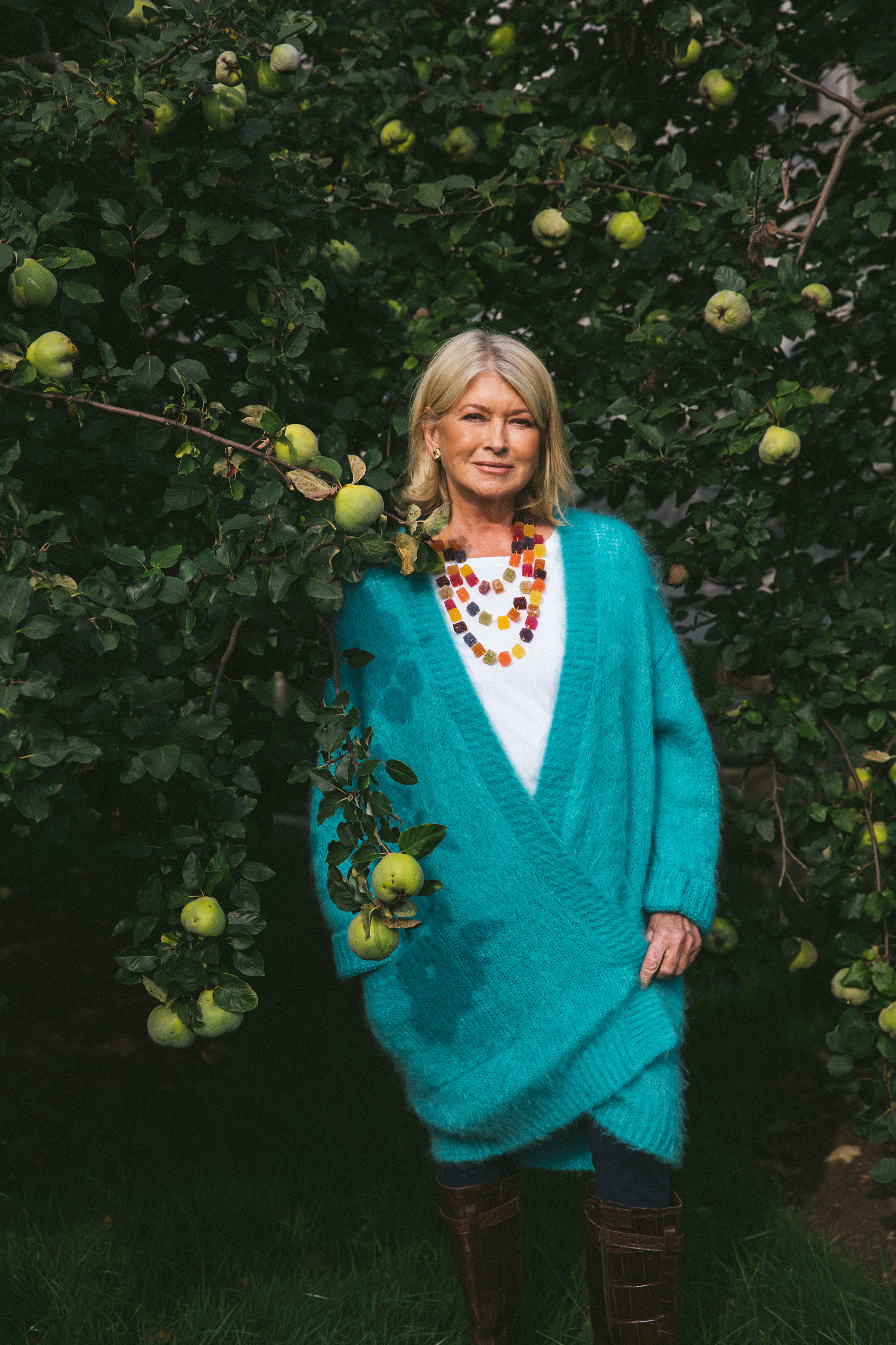 Martha Stewart cosecha sus propios alimentos en el jardín o invernadero de su casa, para preparar sus batidos verdes y consumir alimentos orgánicos. (Celeste Sloman/The New York Times)