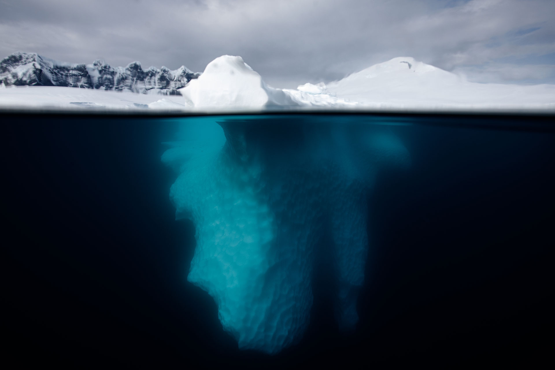 Aunque el 99% de la Antártida está cubierta de hielo, el paisaje se las arregla para ser asombrosamente diverso (Getty Images)