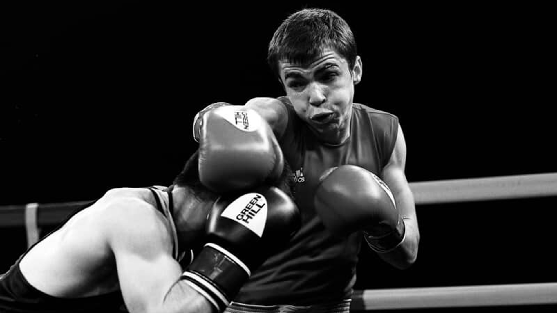 A hard goodbye: Maksym Galinichev died; the Ukrainian athlete who quit boxing to defend his country.