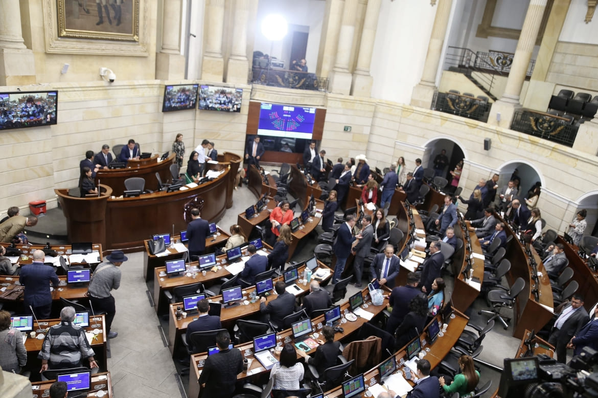 El futuro incierto de las reformas banderas del Gobierno en el Congreso de la República