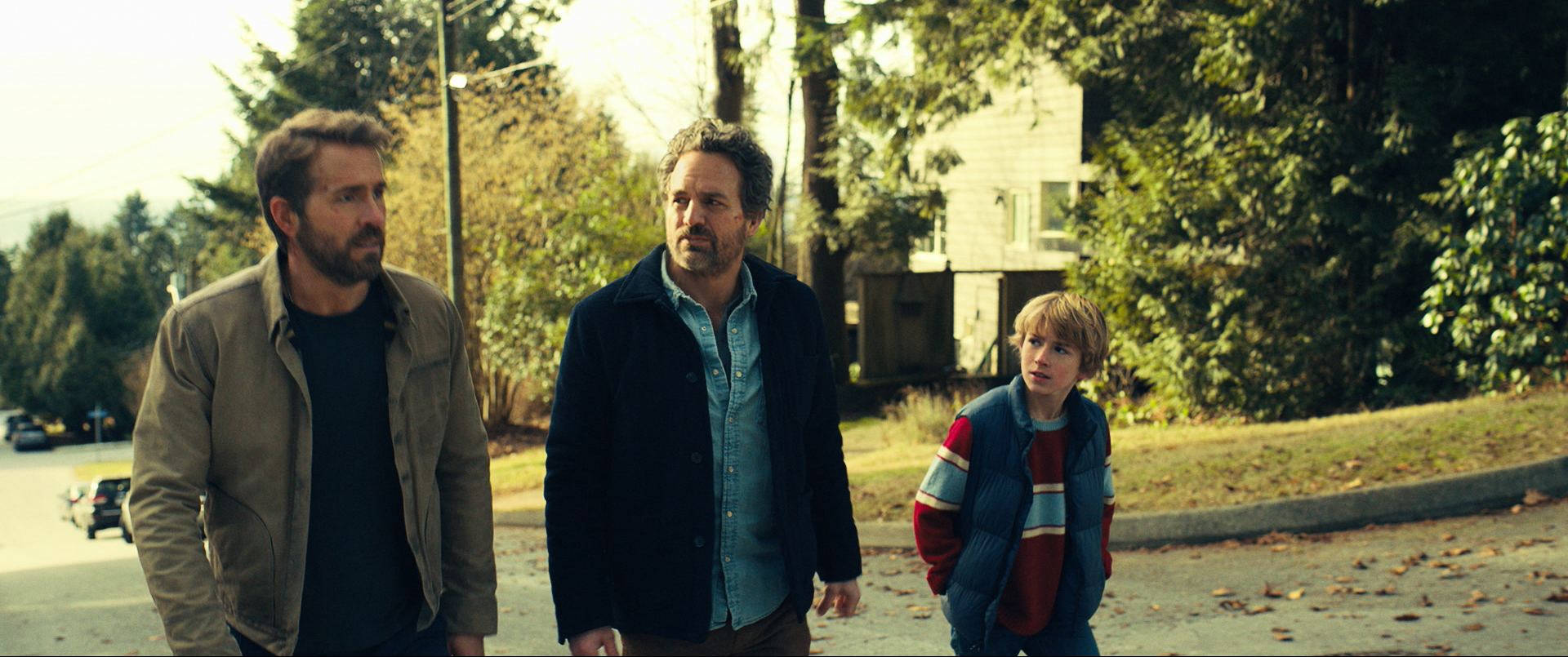 Ryan Reynolds, Mark Ruffalo y Walker Scobell representan tres generaciones diferentes en esta película. (Netflix)