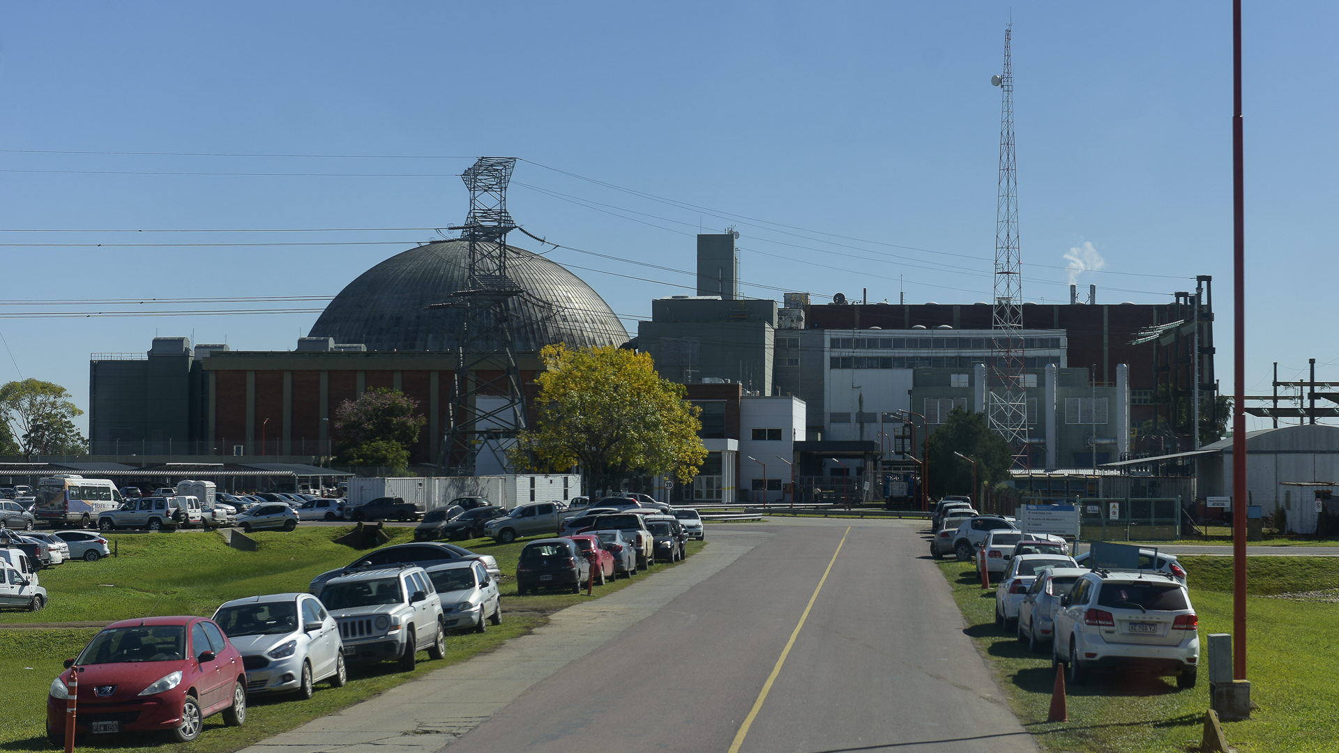Por qué el regreso de Ecuador a los mercados internacionales genera expectativa en Argentina tras la caída del riesgo país