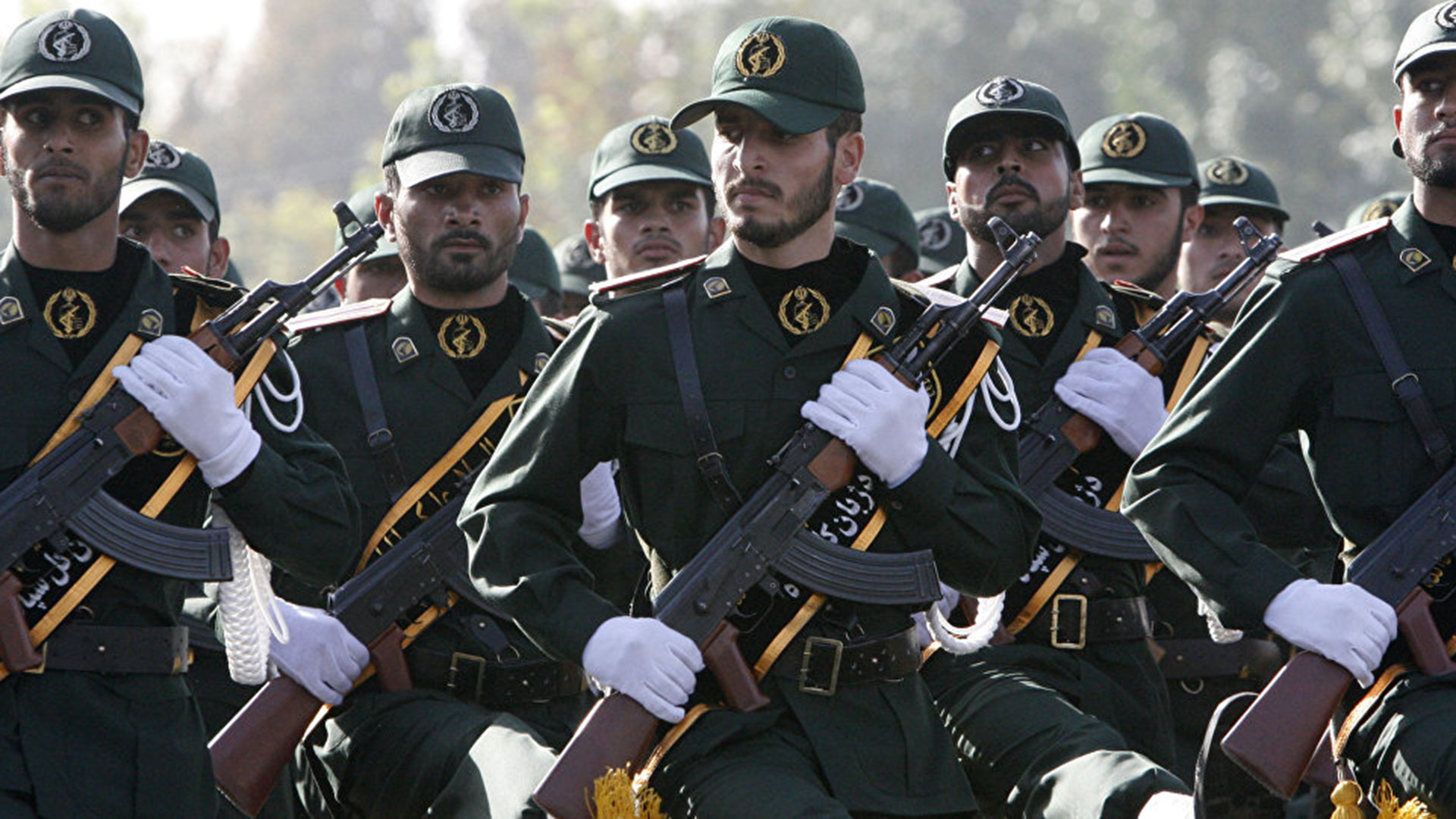 Oficiales de la Guardia Revolucionaria, el cuerpo de élite del ejército de Irán, se encuentran en Siria respaldando a la dictadura de Al Assad