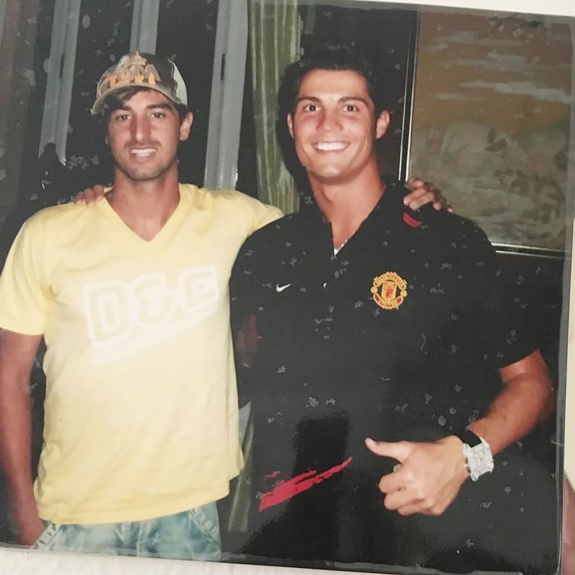Miguel Paixão junto a Cristiano Ronaldo en su primera etapa en el Manchester United (@miguelpaixao7)